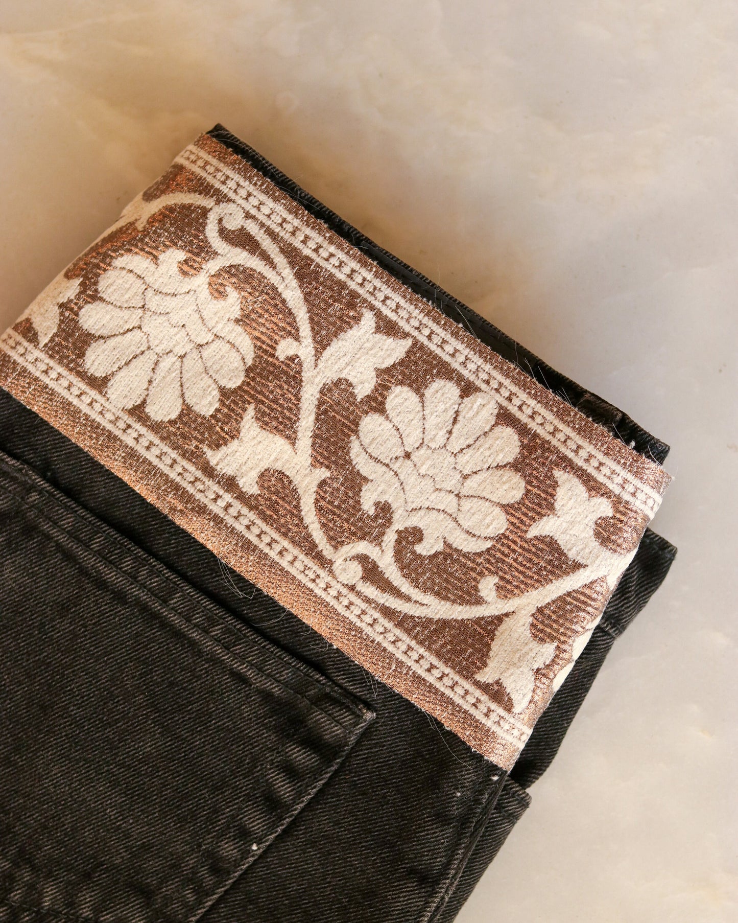 White Gold Floral Brocade Trim, White Gold Floral Border, White Gold Floral Lace, White Brocade Border, Saree Border, Indian Trim, 50 cm