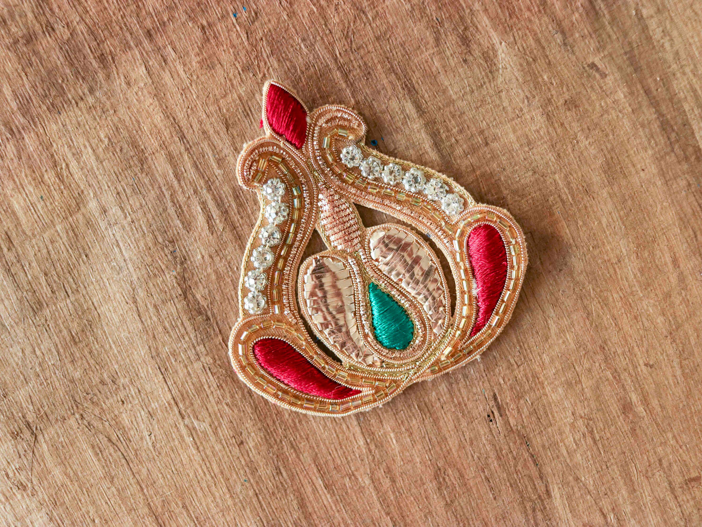 Rose Gold paisley embroidered patch,Handmade embroidered Regal applique, Light Gold patch,Bridal Floral Paisley DIY Patch
