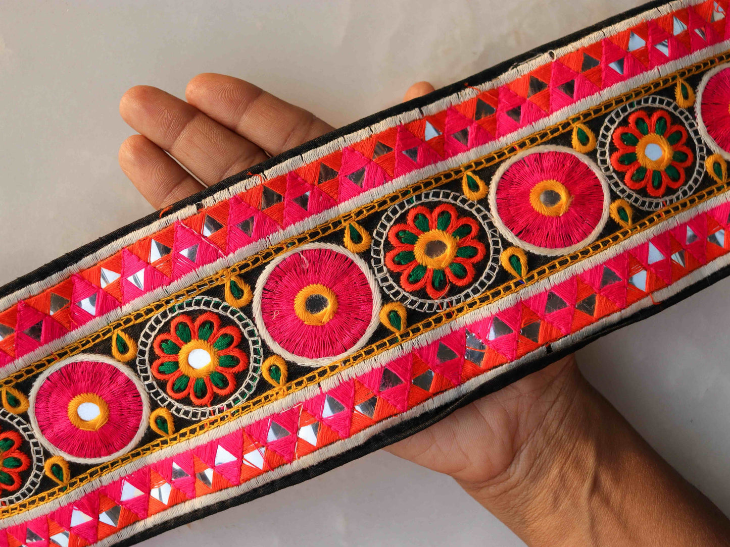 Black Pink Mirror Kutchi Trim,Indian Embroidered Border,Black Faux Mirror Lace,Tribal Boho Hippie Saree Border,Price/mtr