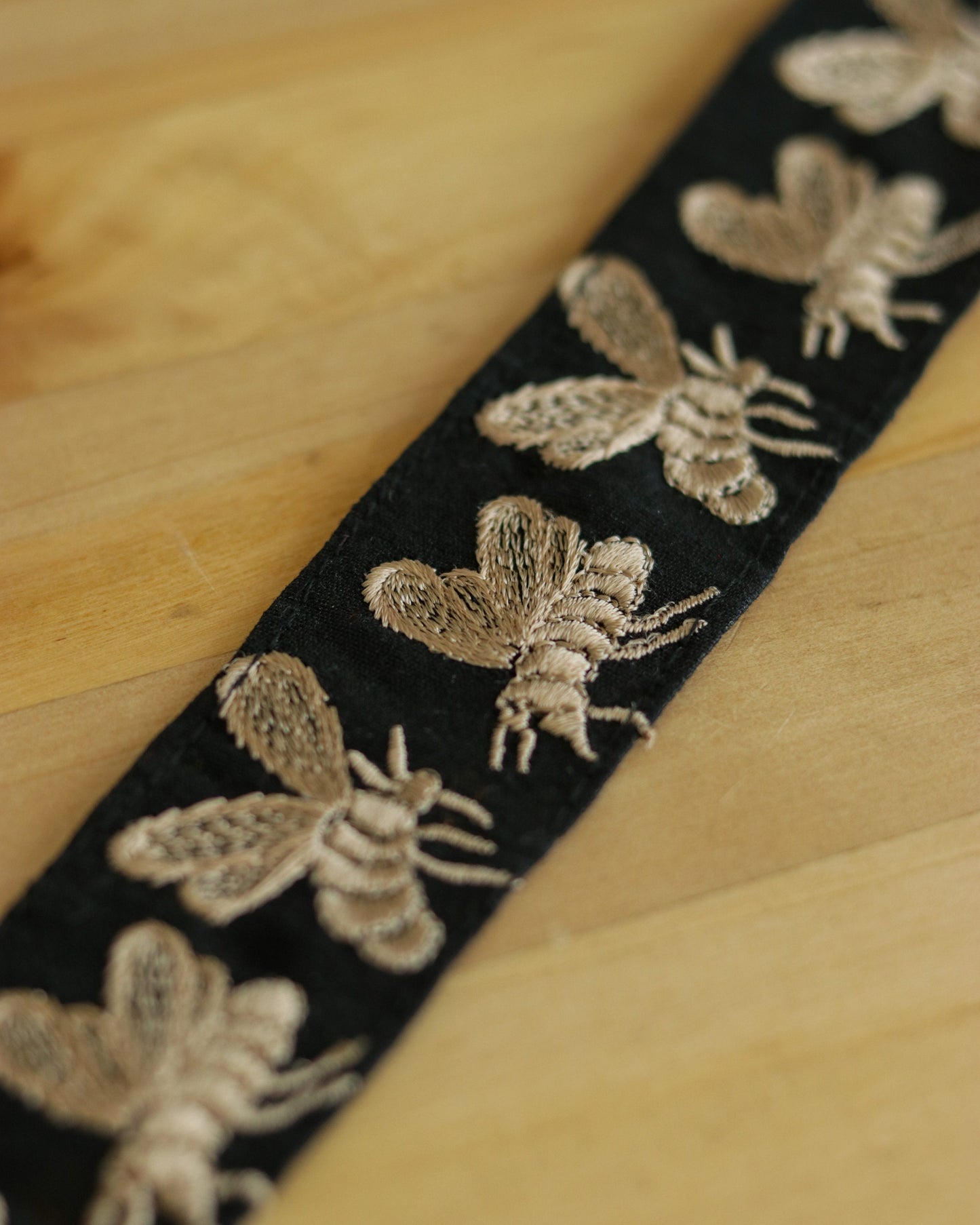 Quirky Black Bee Embroidered Trim,Honeybee Border,Boho Insect Embroidered Lace,Quirky Indian Saree Border,Price/mtr