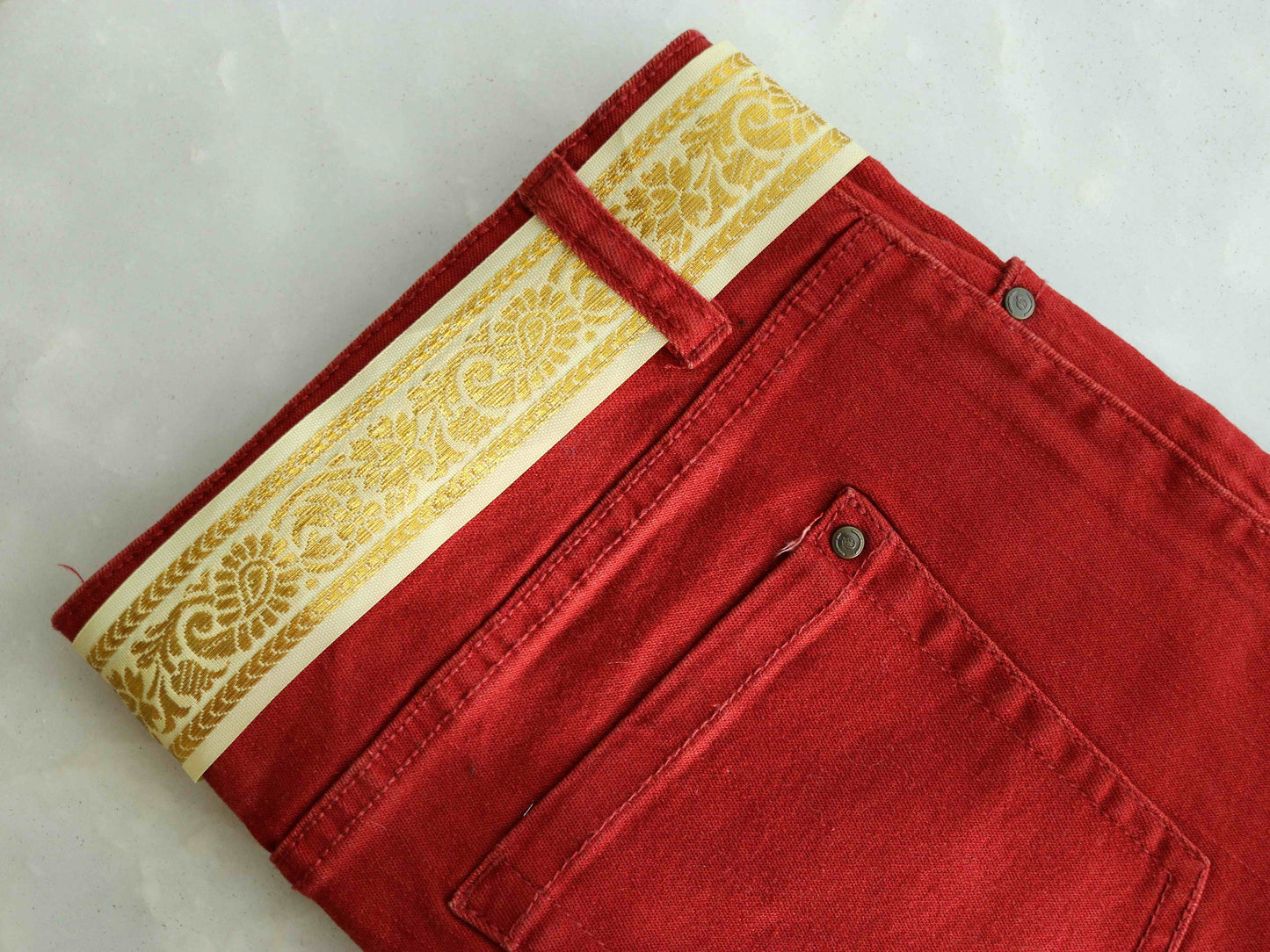 Cream Gold Floral Jacquard Trim,Brocade Paithani Border,Indian Brocade Lace,White Gold Vintage Trim,White Saree Border,Price/mtr