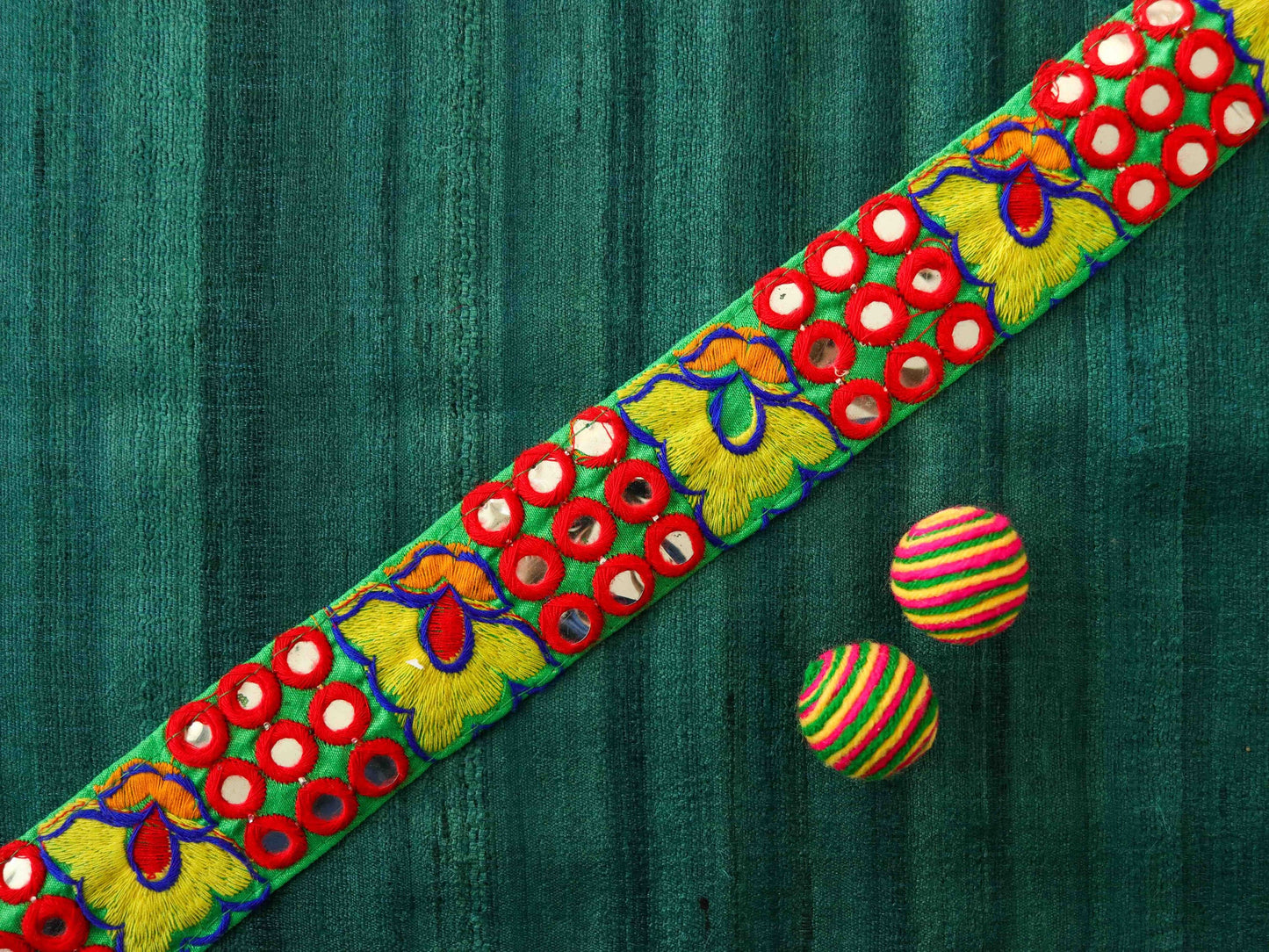Multicolour Floral Embroidered Kutchi Trim,Indian Mirror Embroidered Border,Red Green Mirror Lace,Tribal Boho Hippie Saree Border,Price/mtr