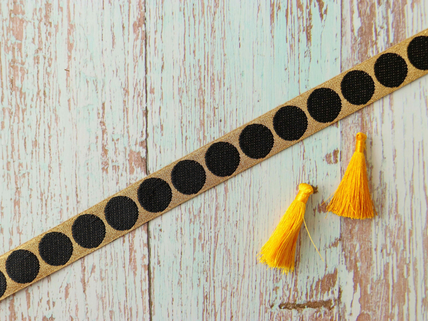 Black Gold Polka Jacquard Trim,Brocade Polka Dot Border,Indian Brocade Lace,Boho Kitschy Black Gold Trim,Black Saree Border,Price/mtr