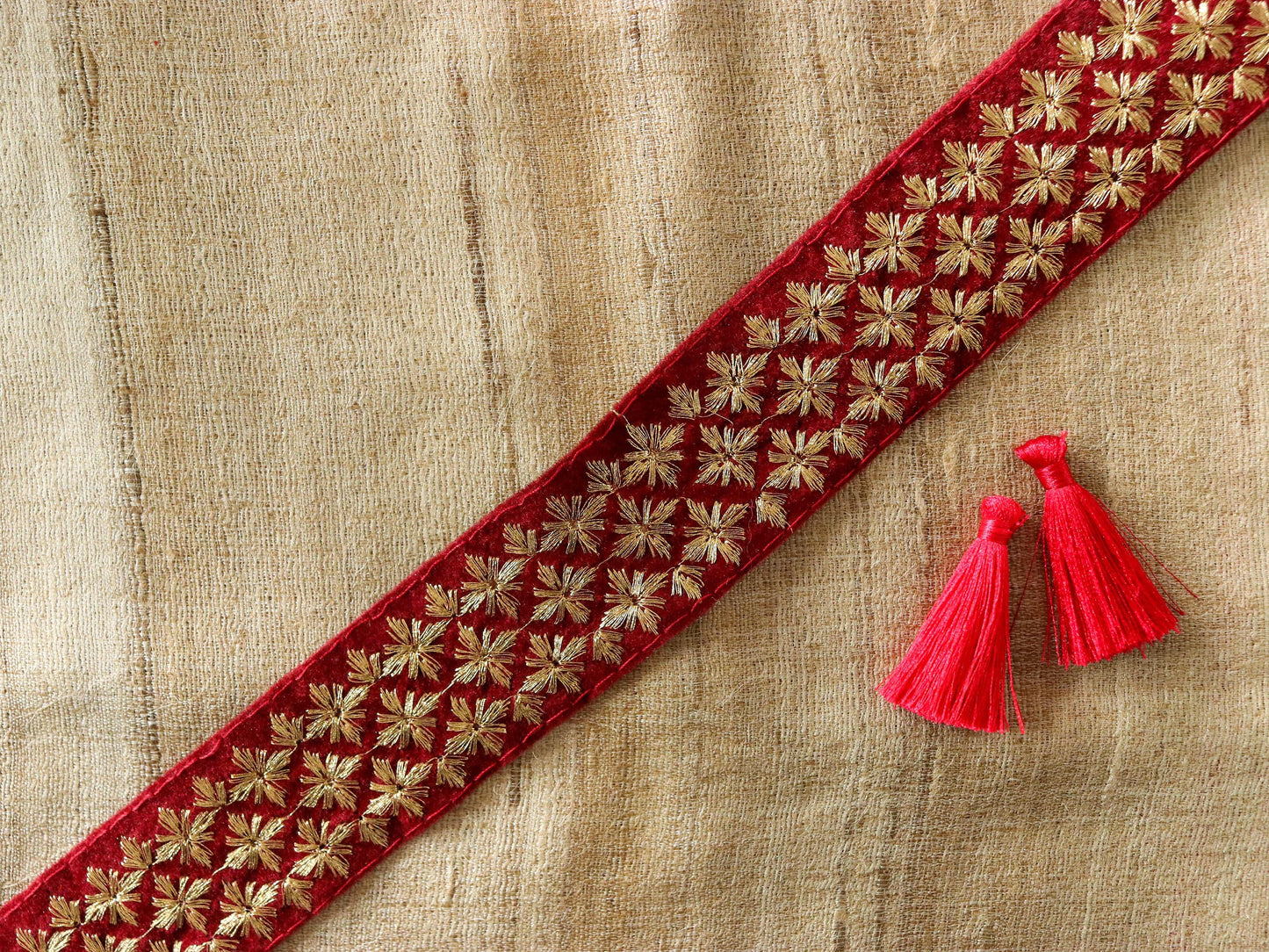 Maroon Gold Velvet Floral Trim,Indian Embroidered Border,Red Gold Zari Lace,Maroon Velvet Saree Border,Maroon Floral Border,Price/mtr