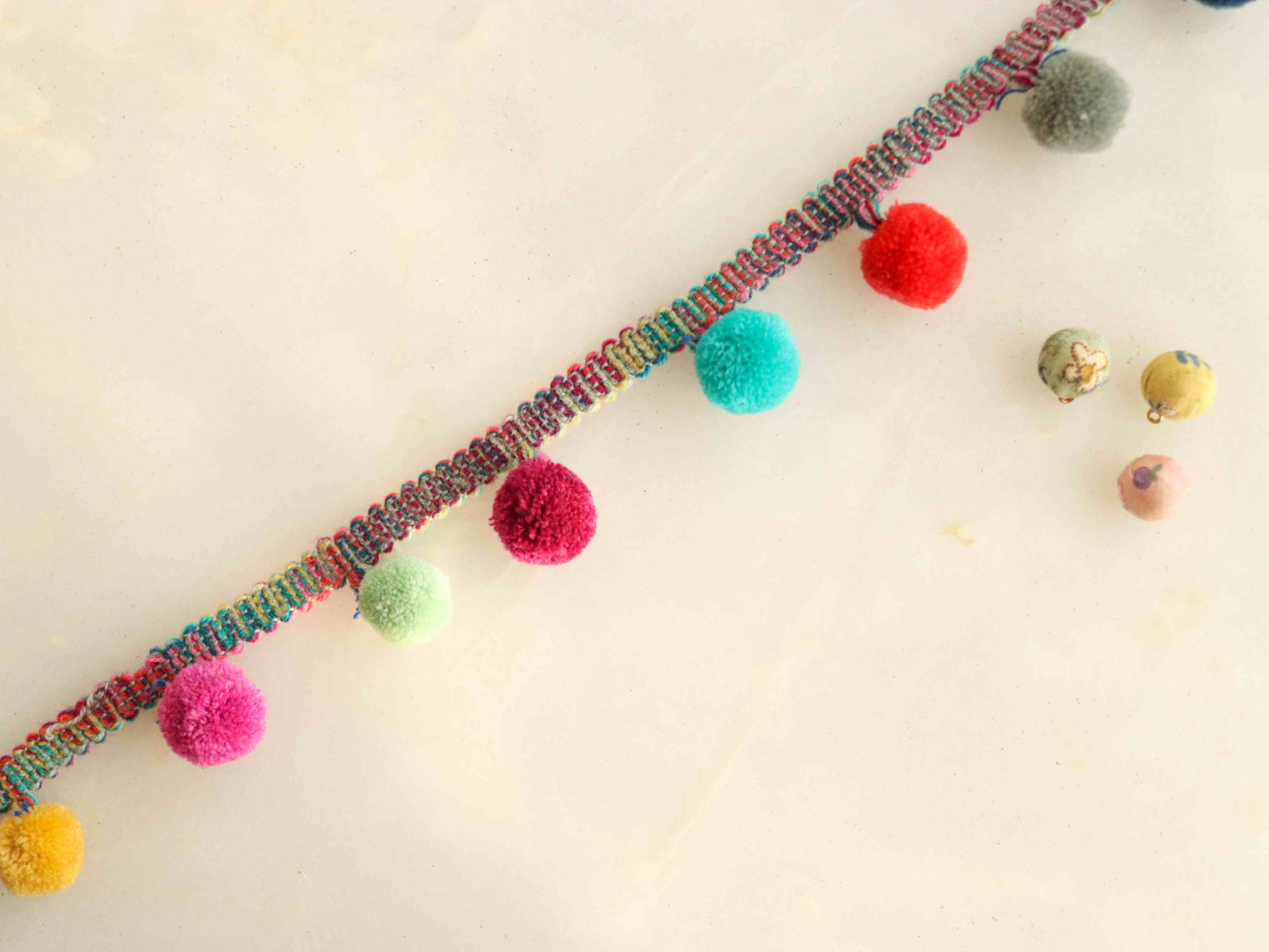 Boho Pom Pom Fringe Trim,Handmade Colourful Pom Pom Border,Multicolour Pom Pom Lace,Belly Dancing Trim,Kitschy Quirky Saree Border,Price/mtr
