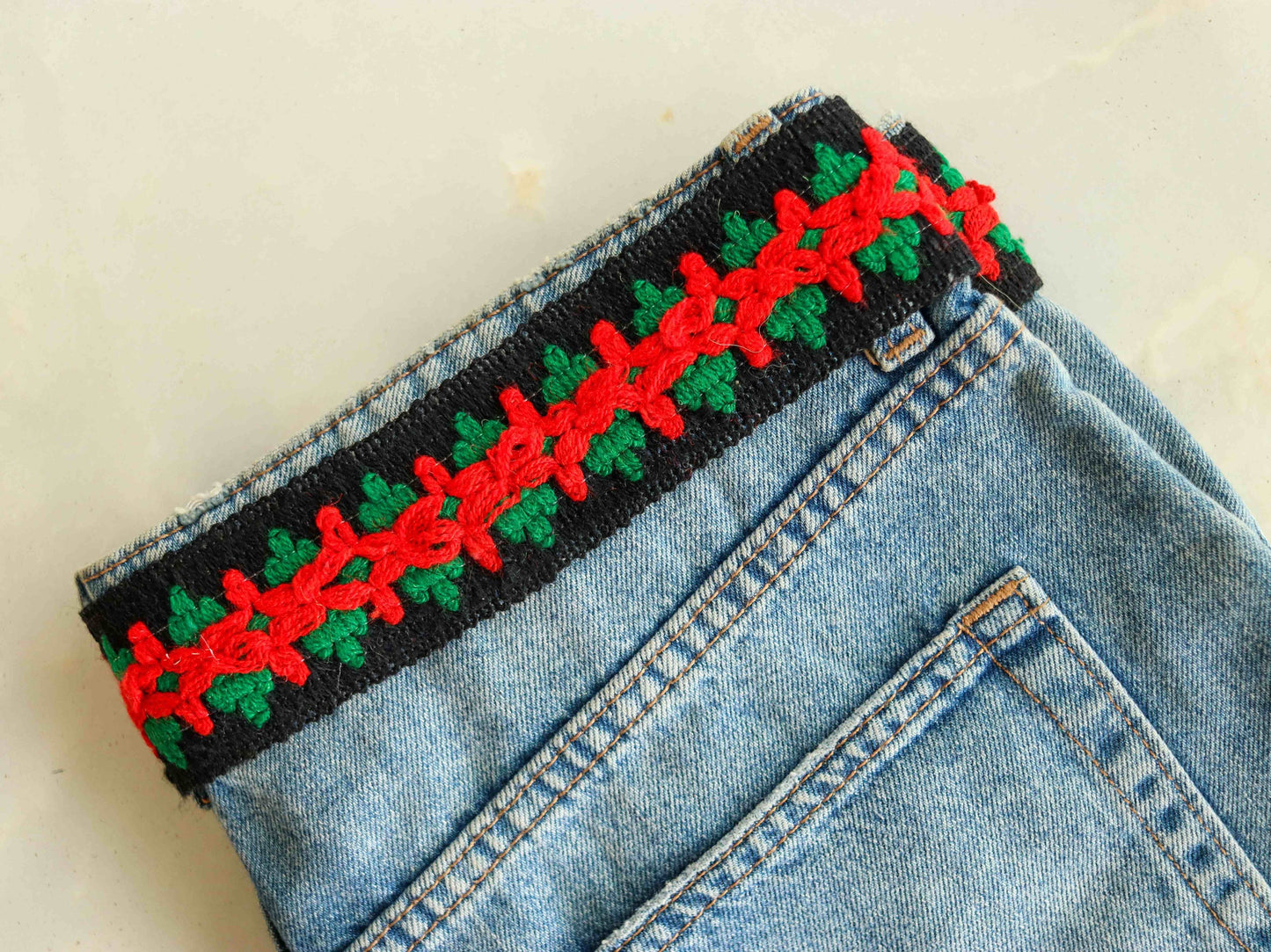 Red Green Floral Phulkari Trim,Embroidered Black Red Trim,Indian Fabric Border,Christmas Supply,Boho Black Lace,Floral Saree Border,Price/mt