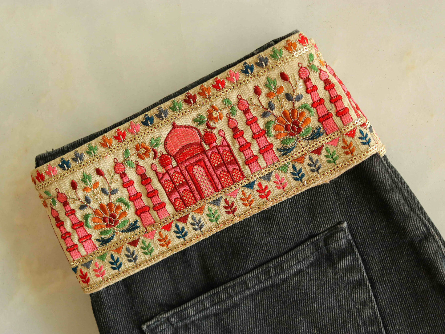 White Red Palace Embroidered Trim,Taj Mahal Indian Palace Border,Oriental Floral Lace,Boho Royal Palace Indian Designer Trim,Price/mtr