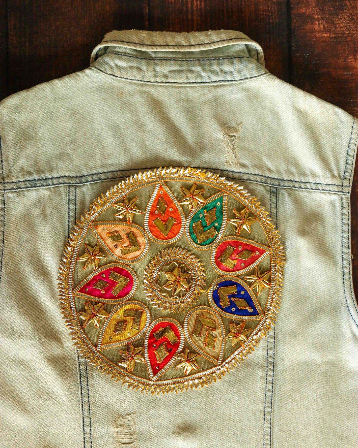 Large Boho Beige Mandala Patch,Embroidered Handmade Round Floral Colourful Gold Gota Applique, Kitschy Multicolour Aarti Puja Thali Decor