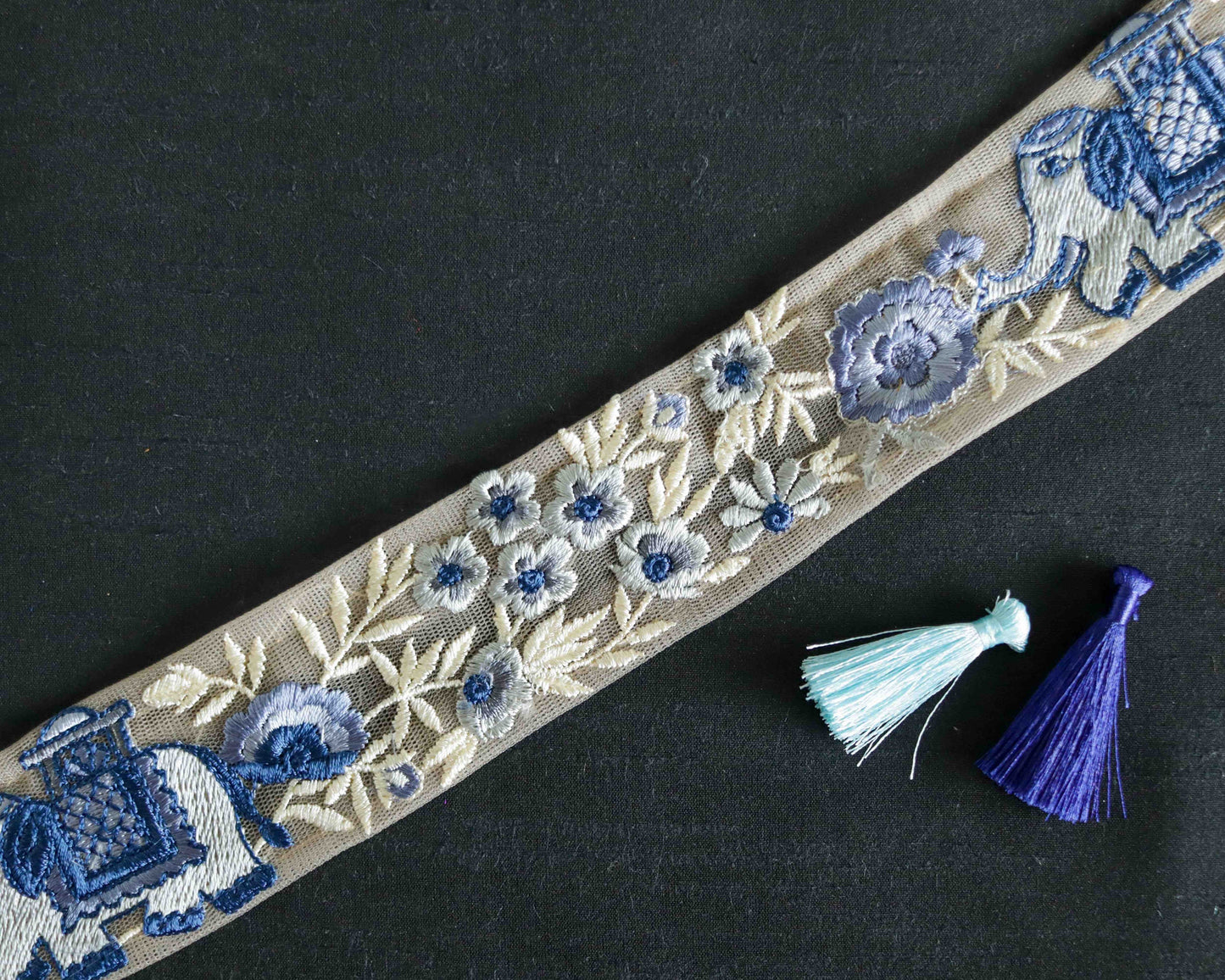 Blue Grey Elephant Embroidered Trim,Grey Elephant Net Border,Royal Indian Designer Lace,Floral Elephant Saree Border,Price/mtr