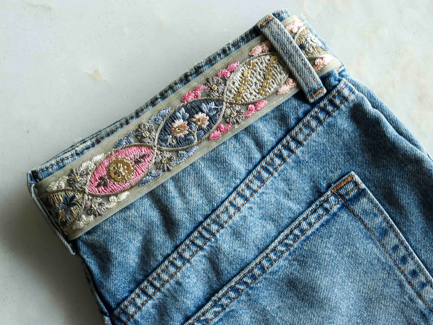 Blue Pink Floral Embroidered Trim,Pastel Net Floral Border,Blue Beige Net Sequin Lace,Indian Fabric Trim,Saree Border,Price/mtr, インド刺繍リボン