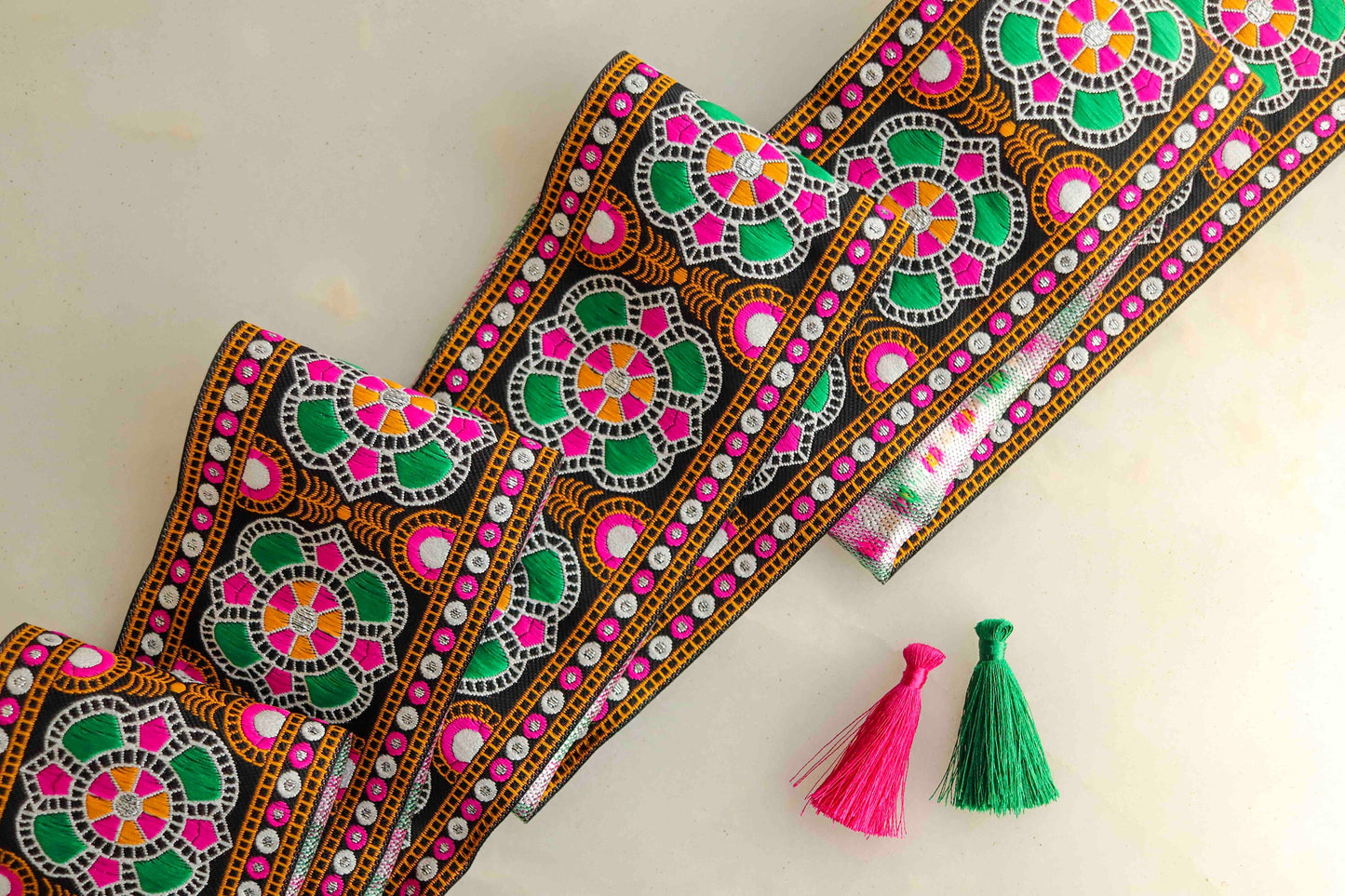 Black Multicolour Kutchi Trim,Indian Fabric Woven Border,Black Pink Green Lace,Tribal Boho Hippie Saree Border,Price/mtr