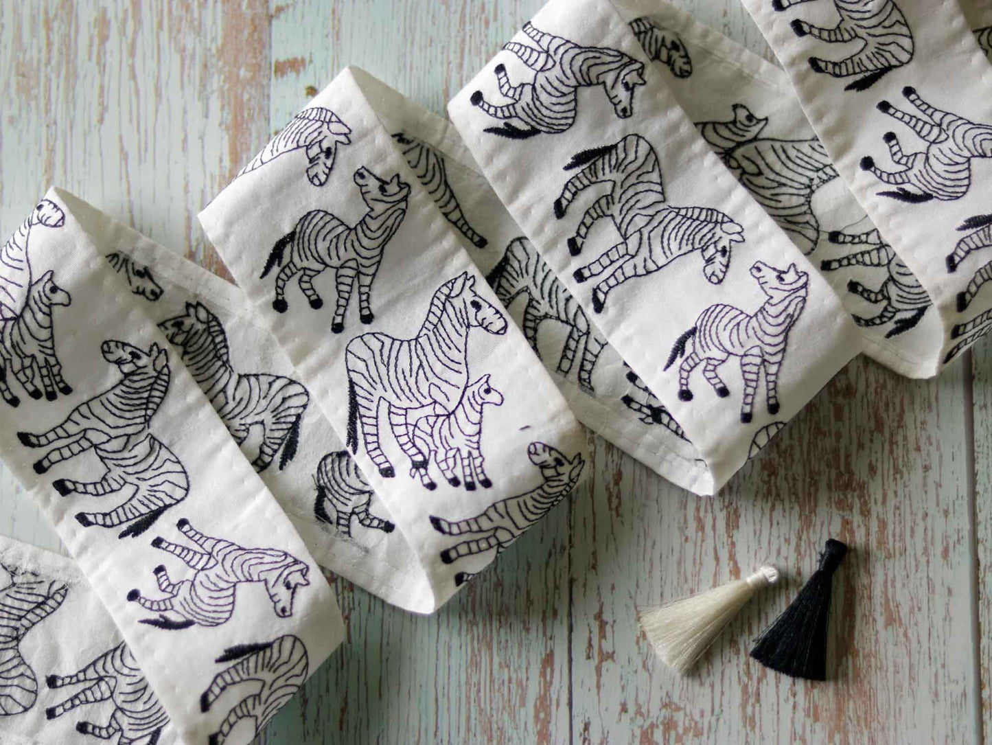 Quirky Zebra Animal Embroidered Trim,Black White Boho Zebra Border,South American Animal Trim,Multicolour Animal Saree Border,Price/mtr