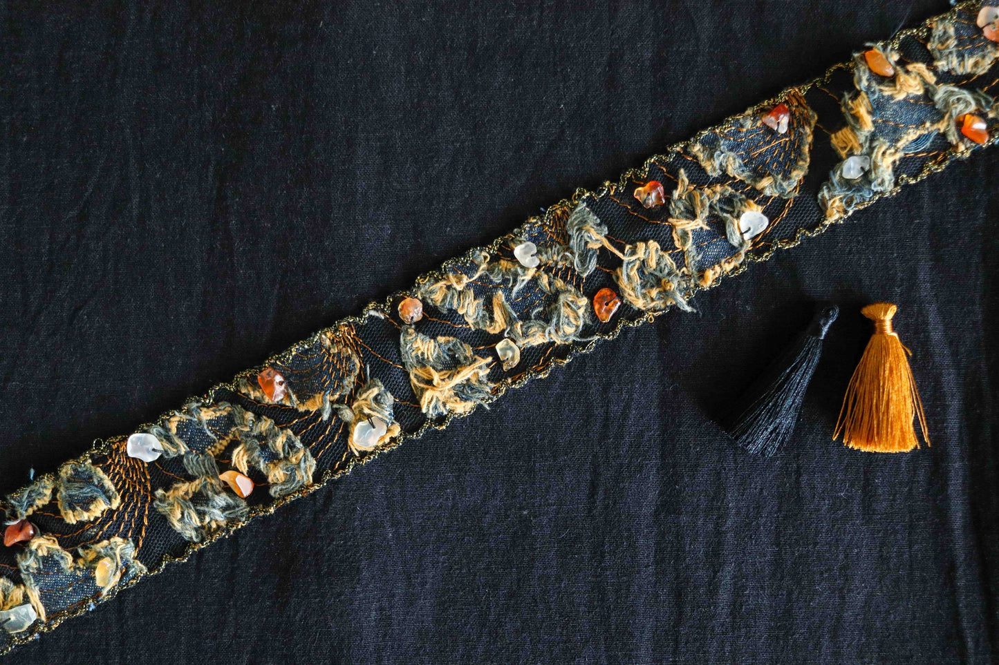 Boho Black Distress Embroidered Trim,Wool Rhinestone Beige Border,Vintage Recycled Indian Fabric Trim,Rustic Saree Border,インド刺繍リボン,Price/mtr