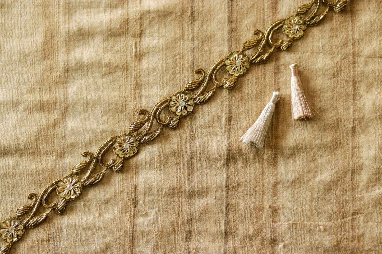 Vintage Gold Floral Cutwork Trim,Handmade Embroidered Indian Floral Border,Golden Lace,Bridal Saree Border,Designer Trim,Price/mtr