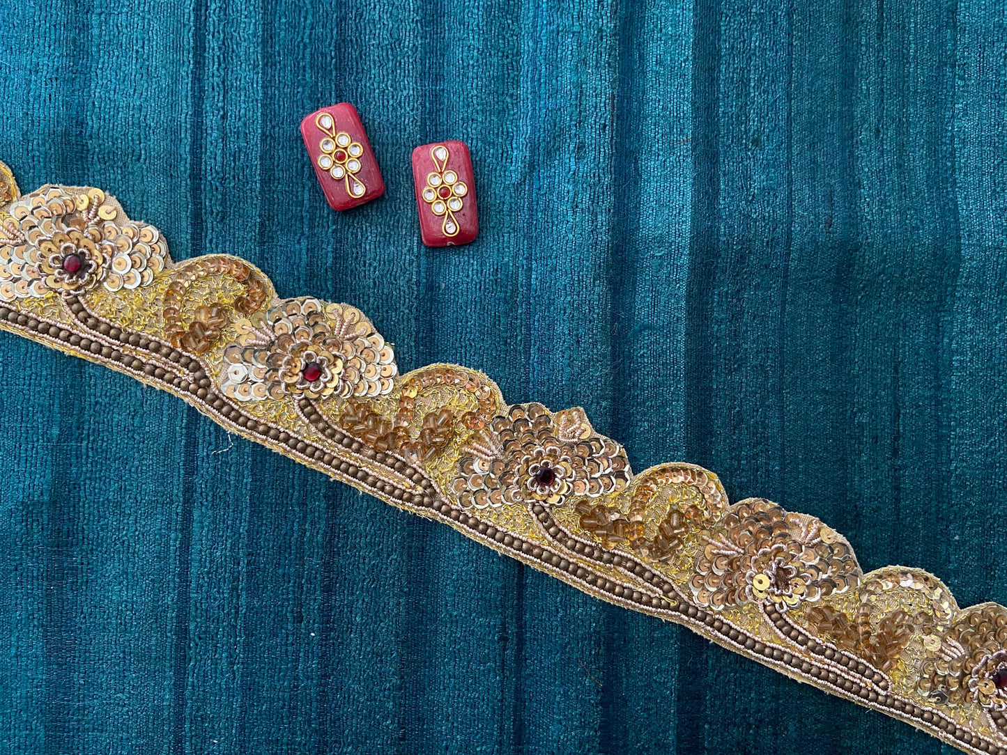 Vintage Gold Floral Embroidered Trim,Indian Handmade Old Gold Sequin Border,Golden Sequin Lace,Bridal Saree Border,Designer Trim,Price/mtr