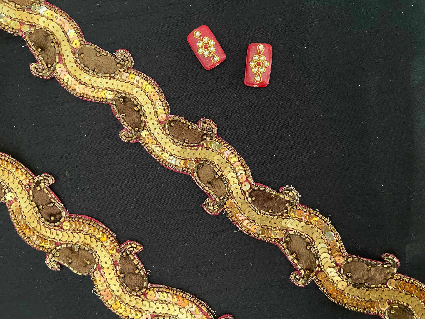 Vintage Paisley Gold Sequin Trim,Indian Handmade Embroidered Old Gold Floral Lace, Gold Lace,Bridal Saree Border,Designer Trim,Price/mtr