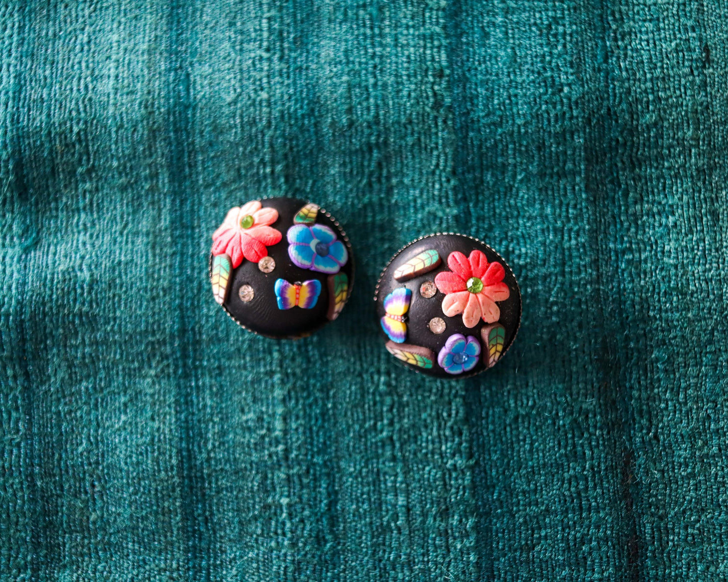 Black Pink Floral Resin Buttons, Handmade Cute Quirky Butterfly Resin Buttons, 3D Miniature Charms, Jacket Tote Bag Sherwani Buttons, 2 pcs