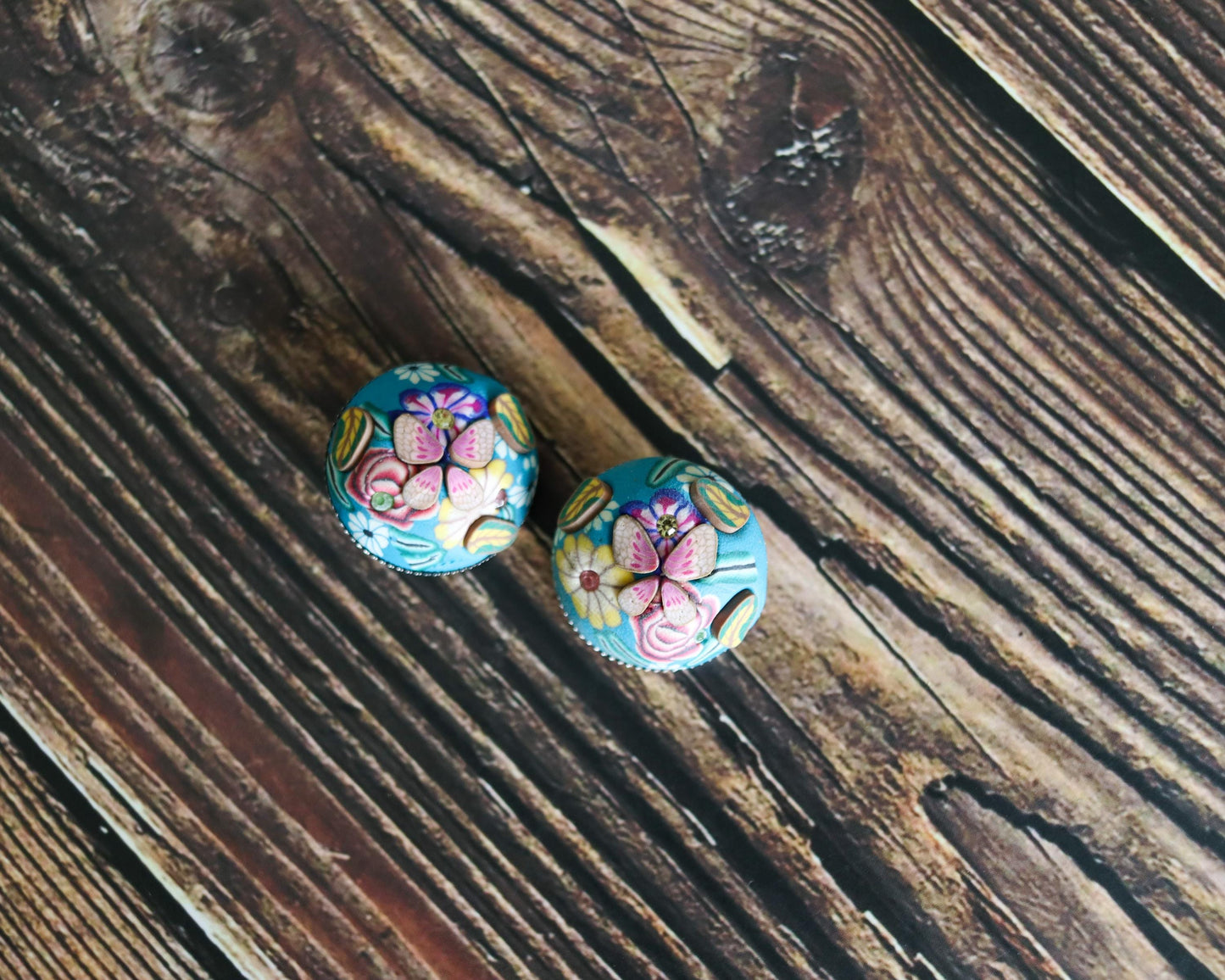 Blue Pink Floral Resin Buttons, Handmade Cute Quirky Butterfly Resin Buttons, 3D Miniature Charms, Jacket Tote Bag Sherwani Buttons, 2 pcs