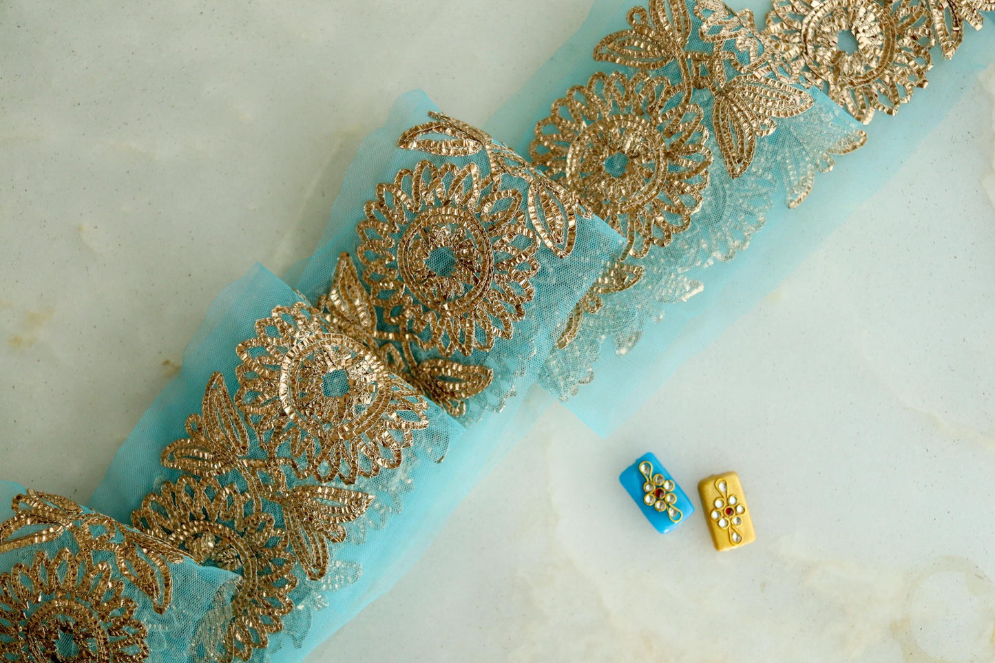 Blue Gold Net Embroidered Trim, Blue Gold Foil Floral Border, Designer Blue Gota Embroidery Lace, Indian Saree Border, インド刺繍リボン, Price/mtr