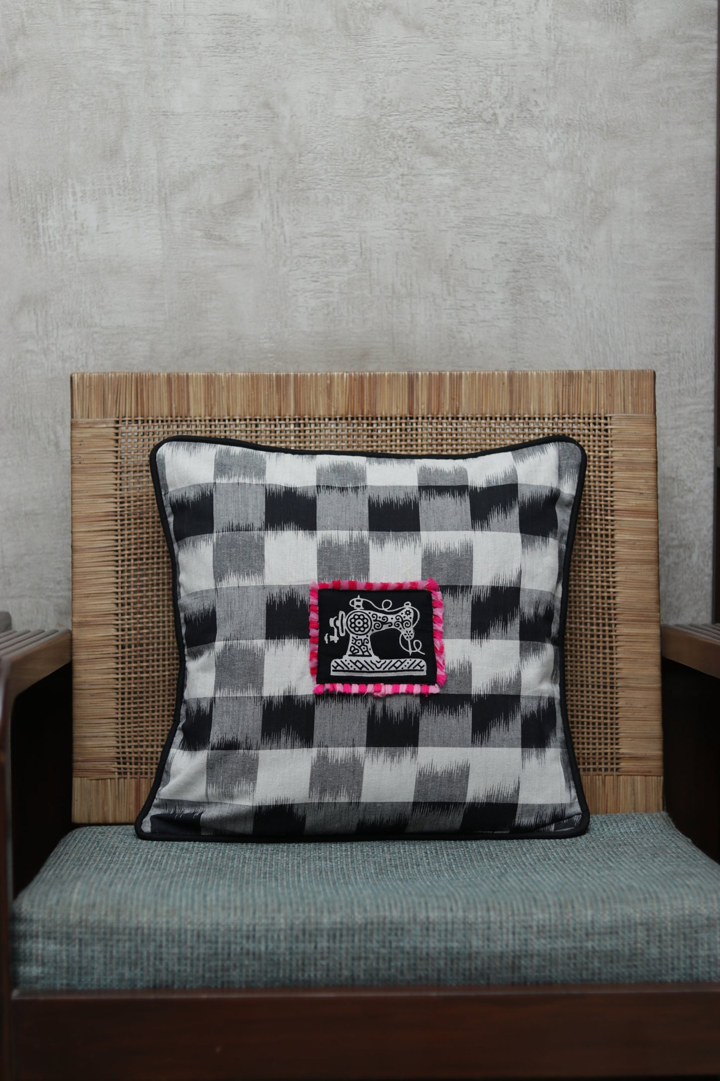 Darzi – Quirky Sewing Machine Cushion Cover,Black White Ikat Cushion,Fun Quirky Print Cushion,Vintage Print Cushion Sham,16”,18”,Price/pc