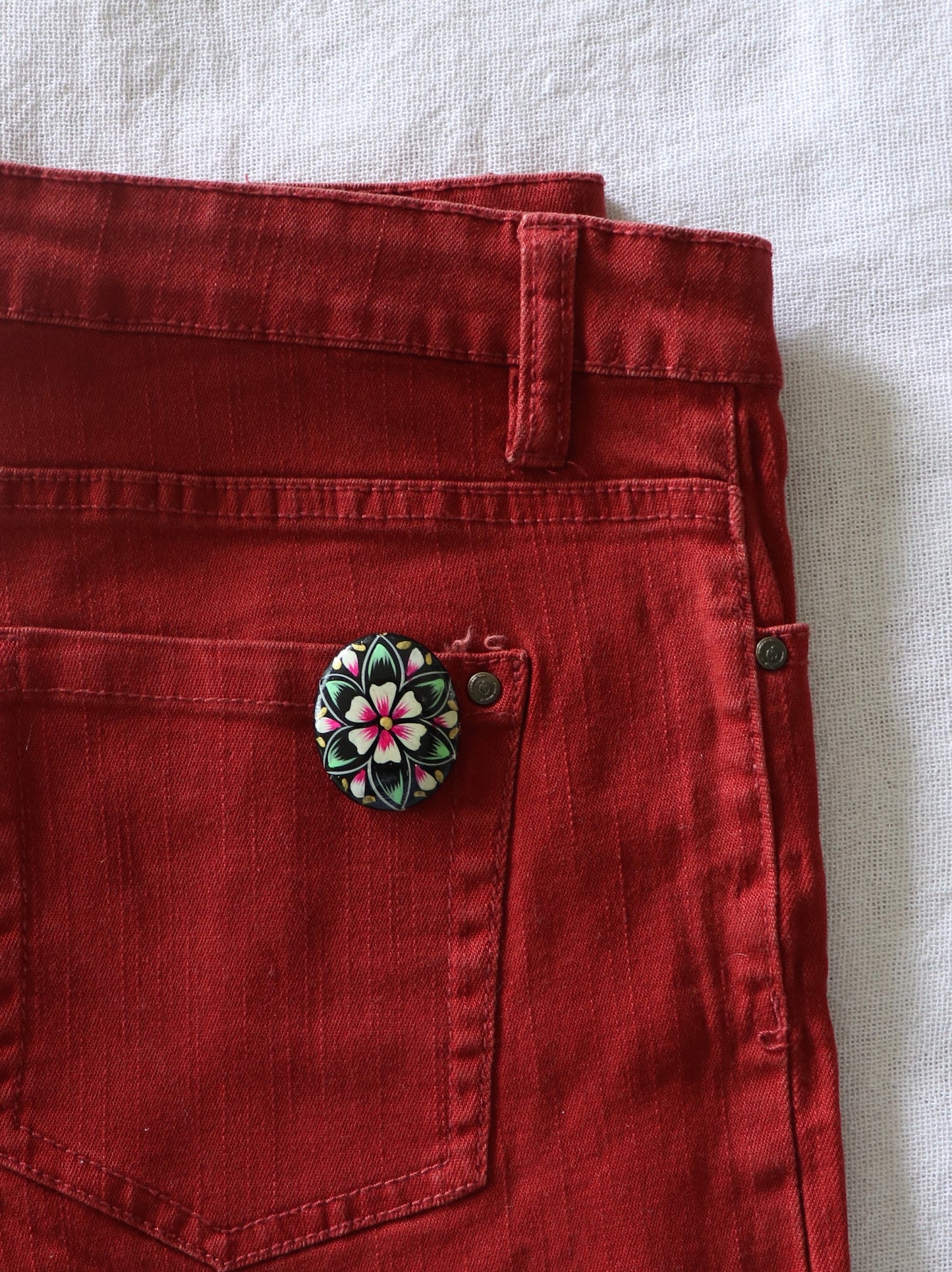 Black pink Floral Digital Buttons,Black Floral Beads,Digital Print Button,Digital Print Charm,Floral Charm,Indian Jewellery Charm ,2 pcs
