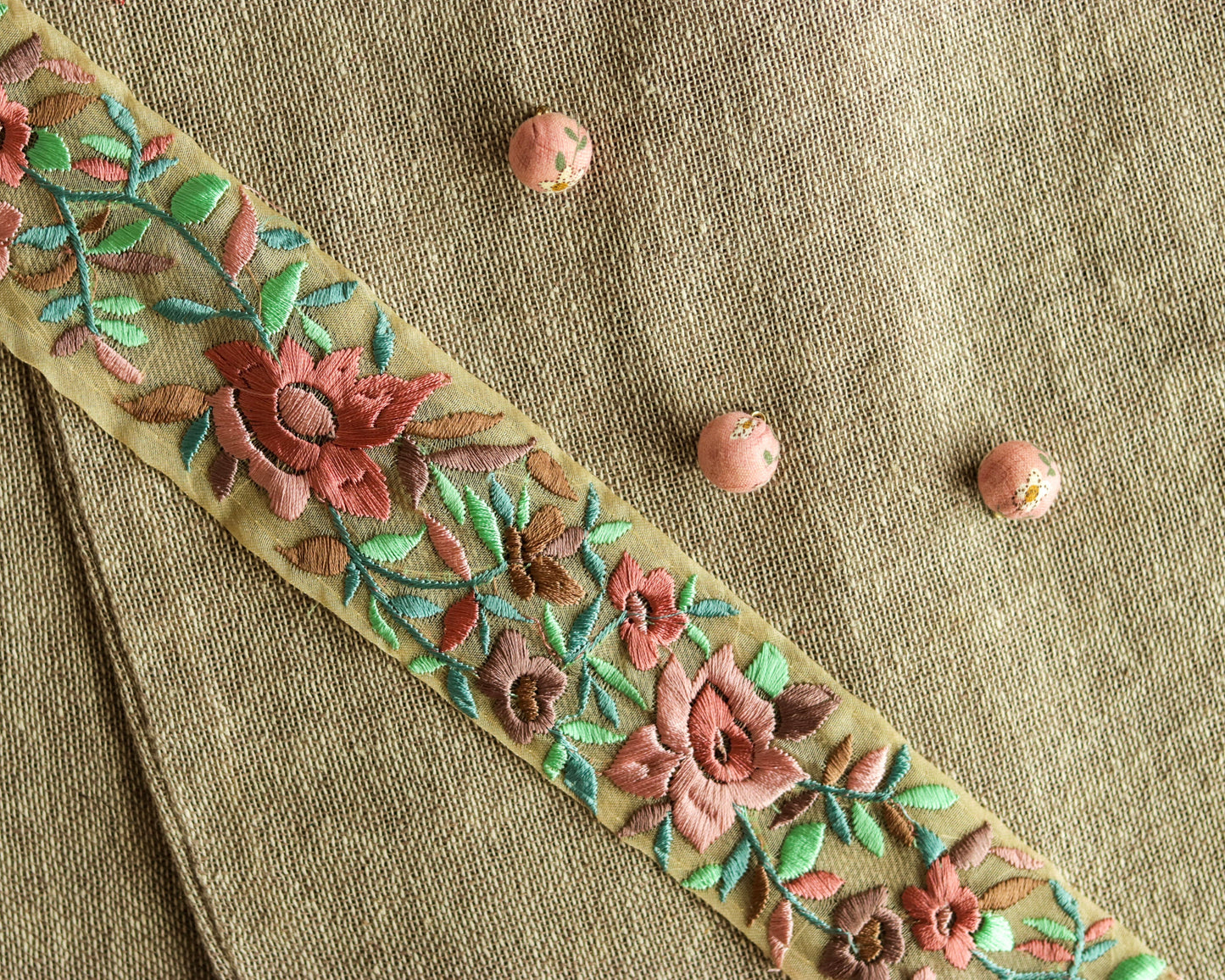 Pink Pastel Floral Embroidered Trim,Indian Fabric Embroidered Border,Pink Floral Lace,Parsi Embroidery Border,Pastel Saree Border,Price/mtr