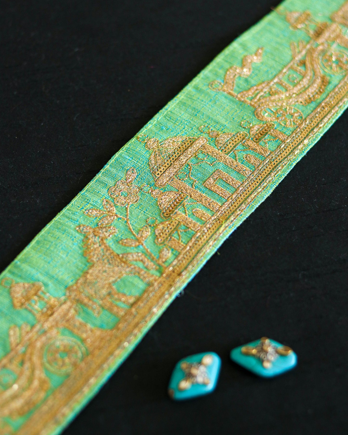 Mint Green Chariot Palace Trim,Green Gold Embroidered Palace Border,Horse Embroidery Lace,Mint Boho Trim,Royal Indian Designer Trim,Price/mt