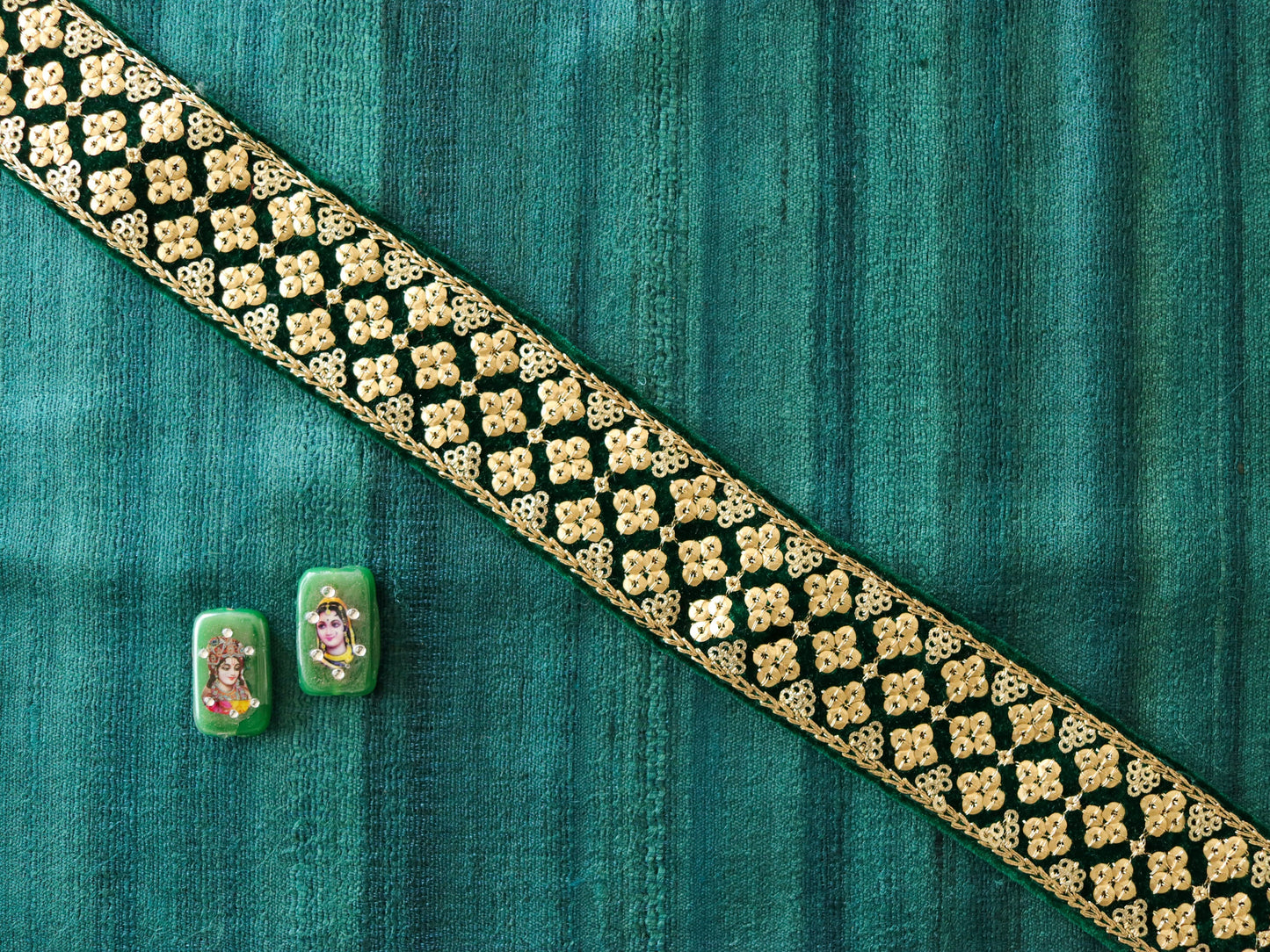 Green Gold Velvet Floral Trim,Indian Embroidered Border,Green Gold Floral Lace,Floral Velvet Saree Border,Green Velvet Border,Price/mtr