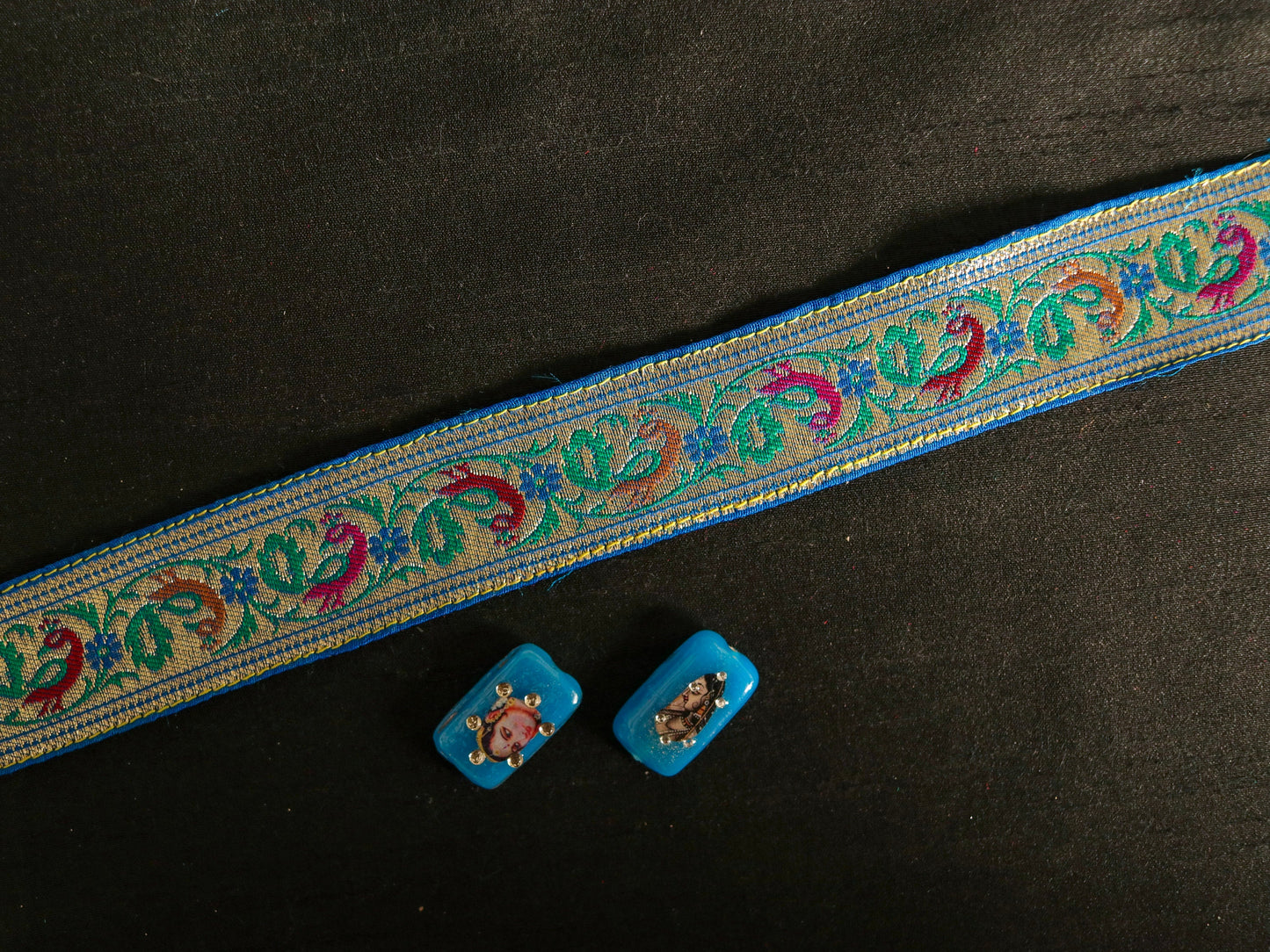 Blue Peacock Banarasi Brocade Trim, Indian Brocade Lace, Blue Banarasi Border, Peacock Parrot Trim, Designer Saree Border, Price/mtr