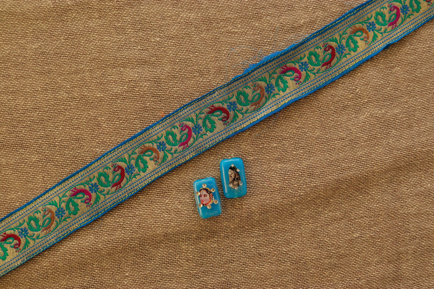 Blue Peacock Banarasi Brocade Trim, Indian Brocade Lace, Blue Banarasi Border, Peacock Parrot Trim, Designer Saree Border, Price/mtr