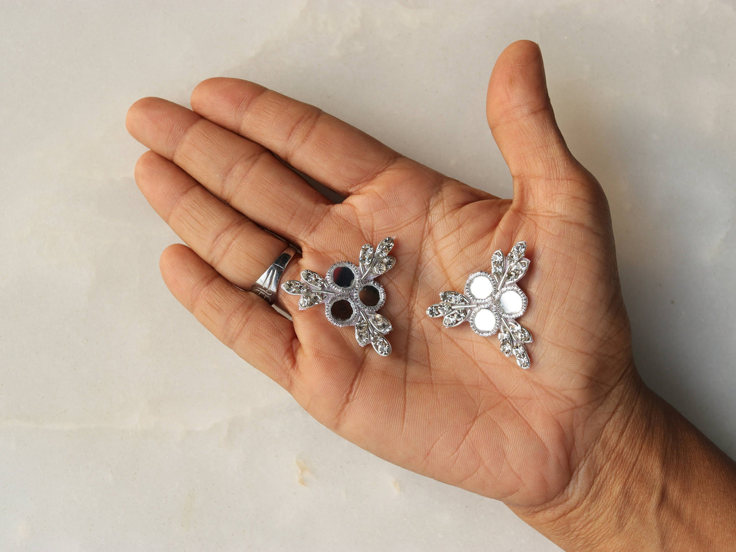 Silver mirror butti embroidered patch,Handmade triangle embroidered applique,Silver zari floral patch,DIY Patch, 2 pieces