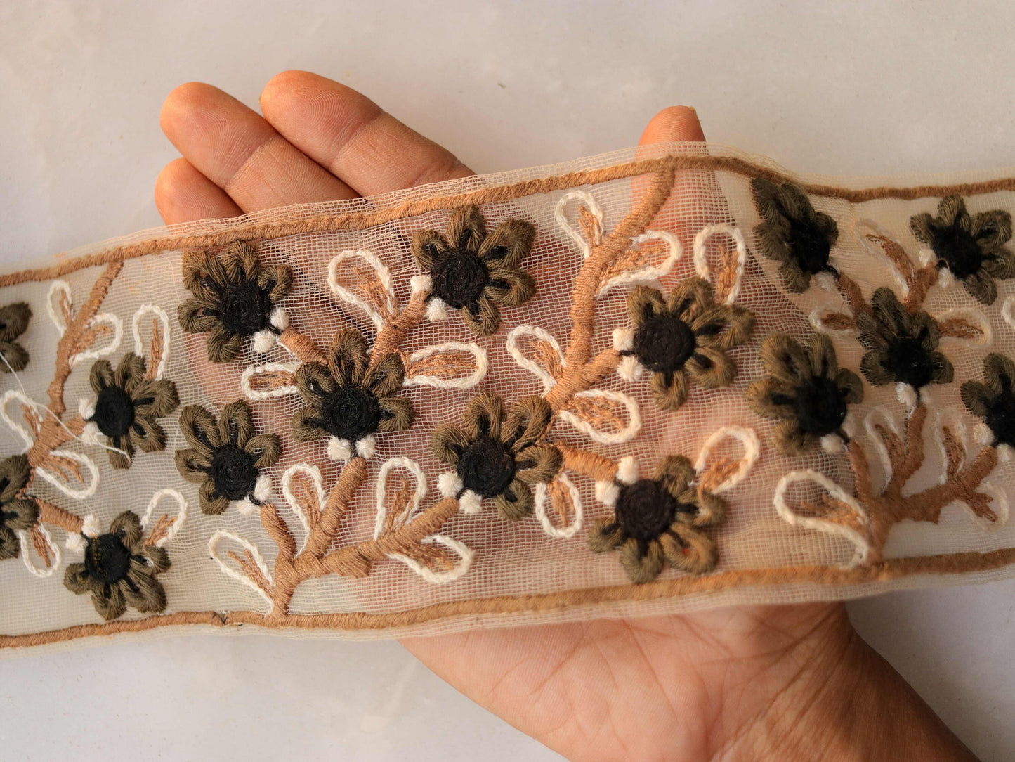 Beige Black Floral Embroidered Trim,Beige Wool Net Border,Beige Floral Net Lace,Indian Fabric Trim,Beige Saree Border,Price/mtr