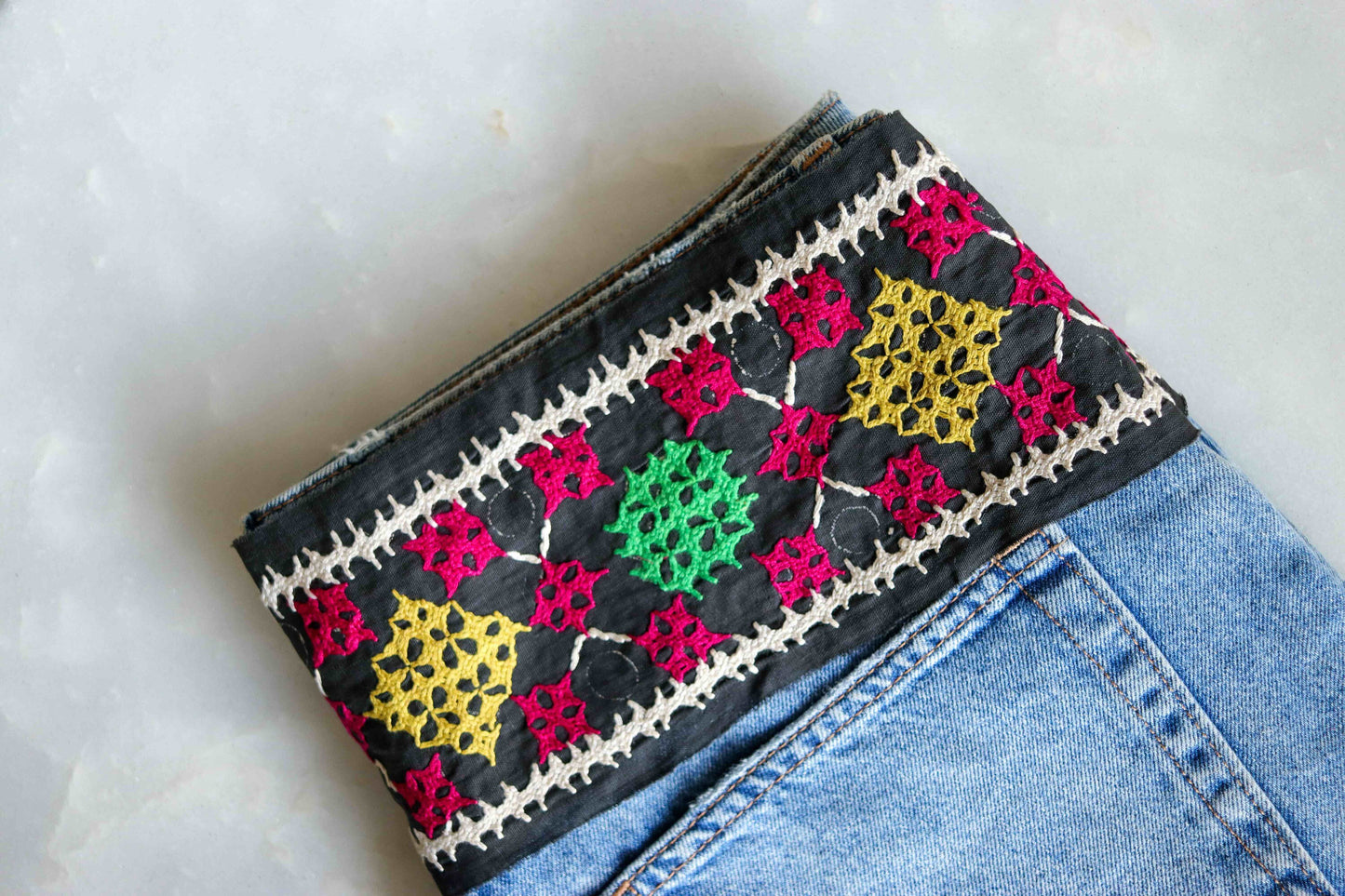 Black Red Embroidered Kutchi Trim, Indian Handmade Border, Black Multicolour Checks Lace, Tribal Boho Hippie Saree Border, 50 cm, CL