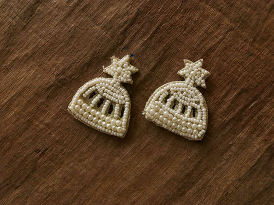 White pearl butti embroidered patch,Handmade pearl jhumki embroidered applique,White beaded earring patch,DIY Patch, 2 pieces