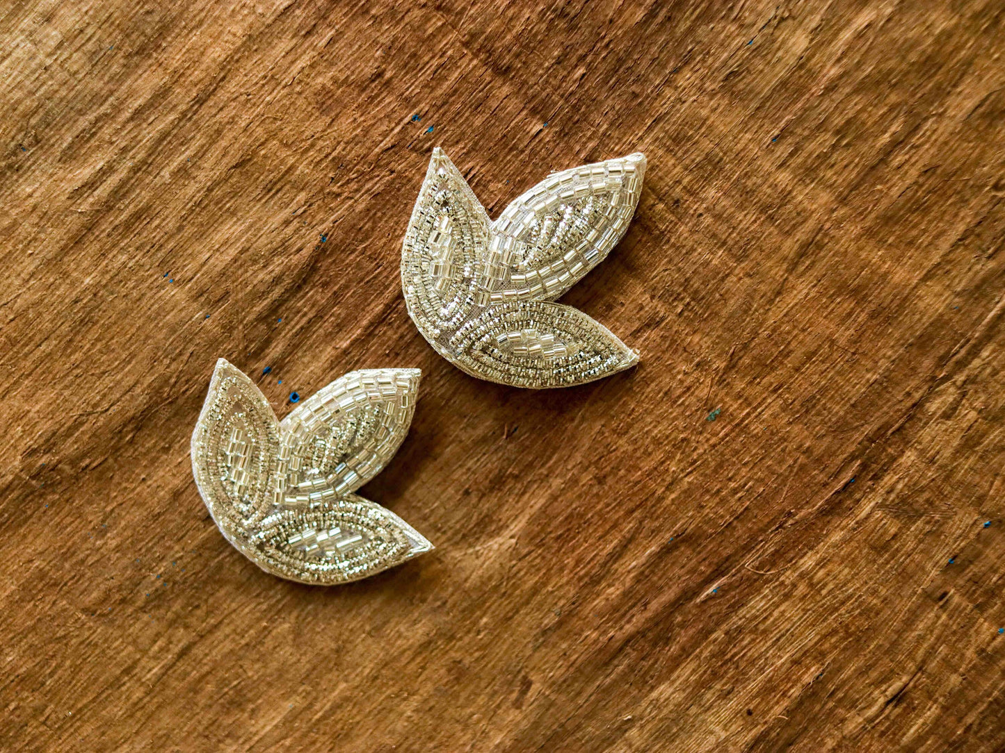 Silver Leaf butti embroidered patch,Handmade three leaf silver zari sequin applique,Silver zari 3 leaf patch,DIY Patch, 2 pieces