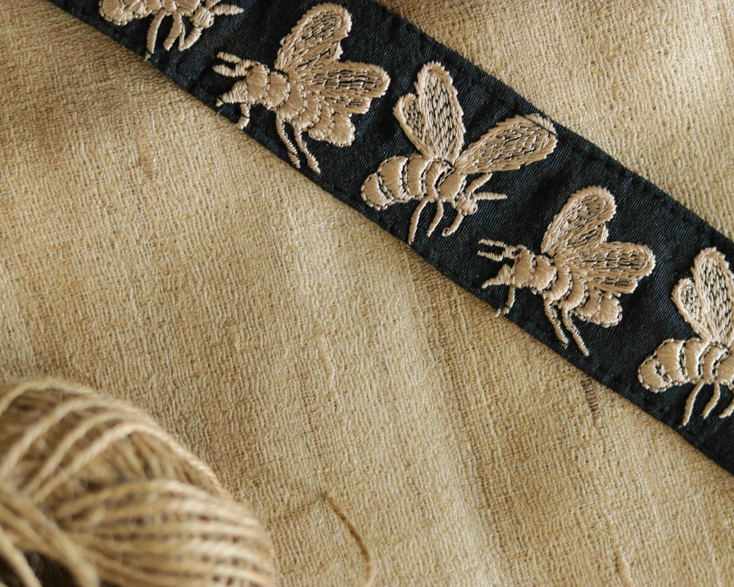 Quirky Black Bee Embroidered Trim,Honeybee Border,Boho Insect Embroidered Lace,Quirky Indian Saree Border,Price/mtr