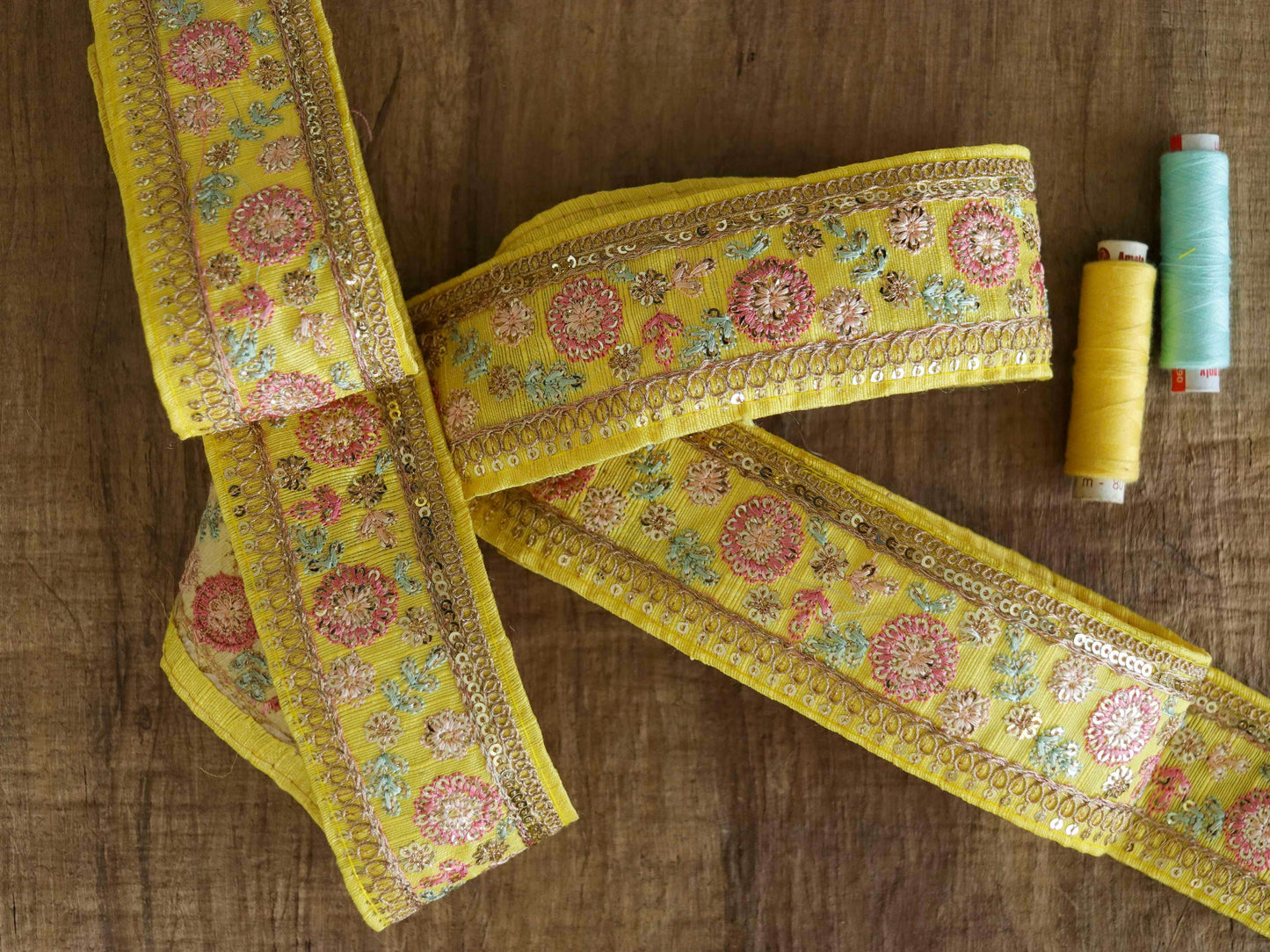 Yellow Pink Floral Embroidered Trim,Yellow Floral Lace,Indian Fabric Trim,Pantone 2021 Illuminating Yellow Saree Border,Price/mtr