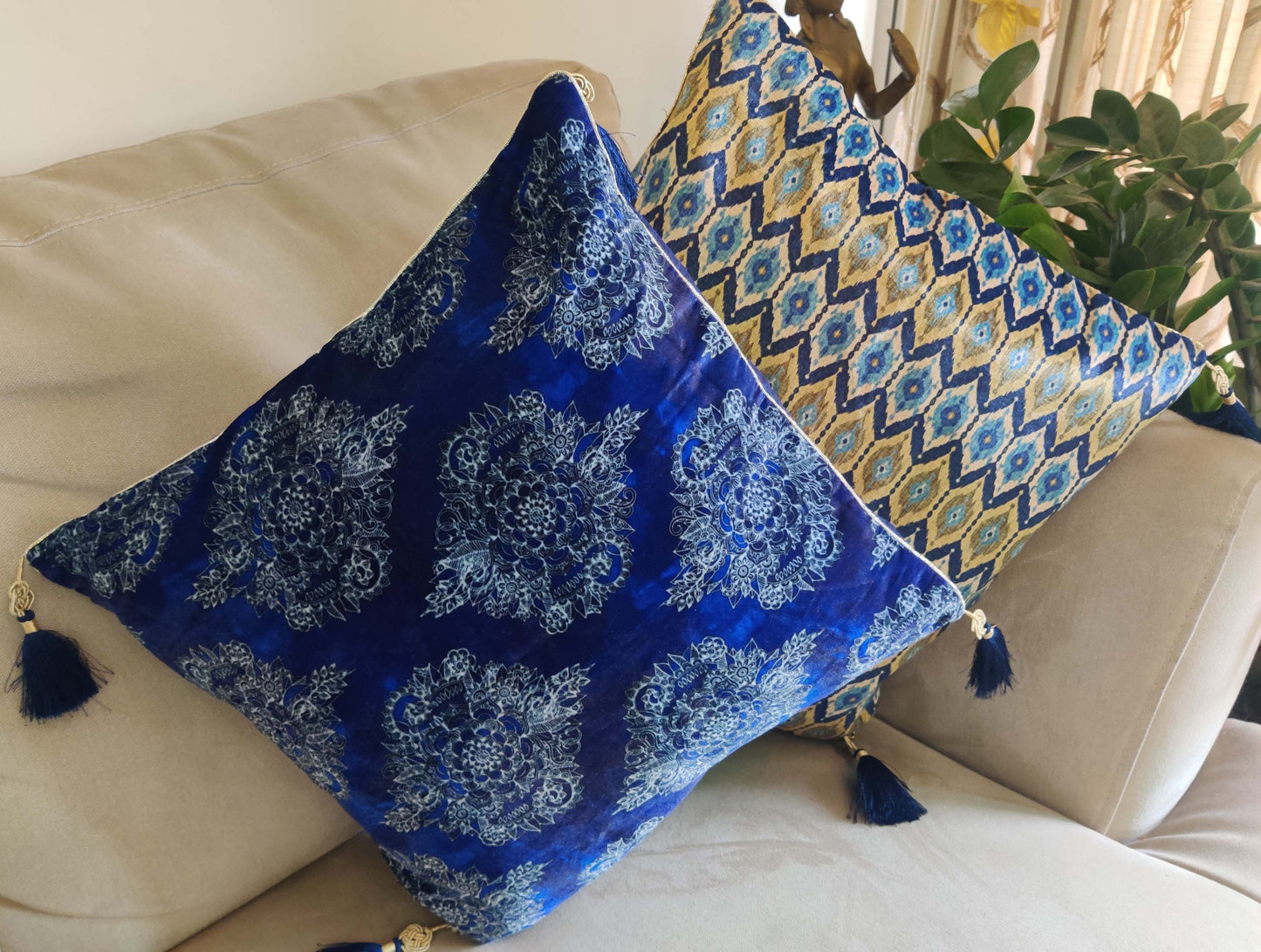 Nargis – Blue Floral Velvet Cushion Cover,Printed Floral Velvet Sham,Blue Floral Print Cushion Cover,16”,18”,Price/pc