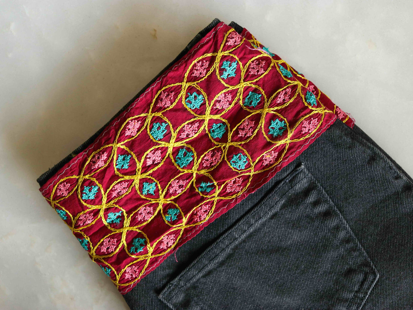 Red Pink Embroidered Kutchi Trim,Indian Handmade Embroidered Border,Red Multicolour Floral Lace,Tribal Boho Hippie Saree Border,Price/mtr