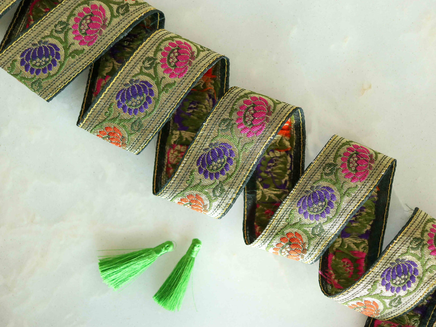 Black Pink Floral Banarasi Trim,Brocade Silk Border,Indian Brocade Lace,Banarasi Saree Border,Black Bridal Trim,Price/mtr