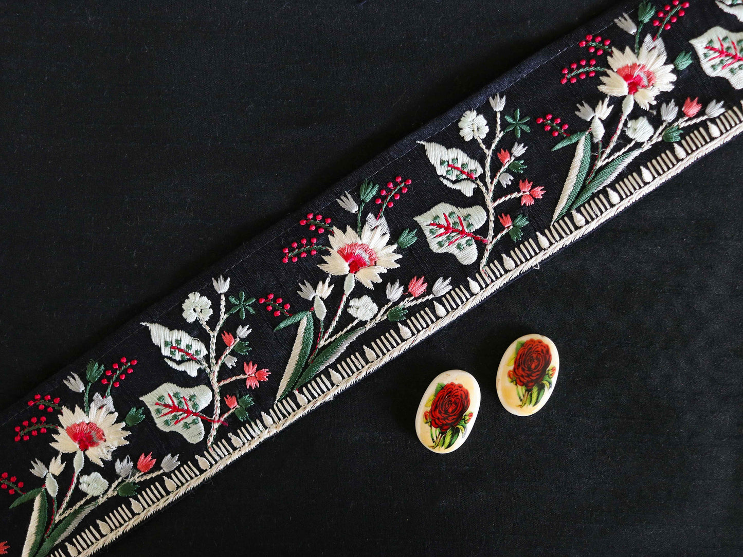 Black White Floral Embroidered Trim,Indian Fabric Embroidered Border,Parsi Embroidery Lace,Black Saree Border,Price/mtr