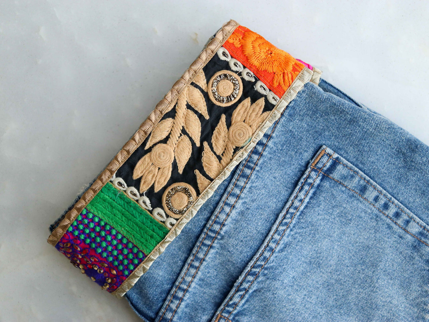 Boho Beige Patchwork Embroidered Trim,Upcycled Embroidered Lace,Beige Gold Floral Border,Indian Patchwork Khichdi Saree Border,Price/mt