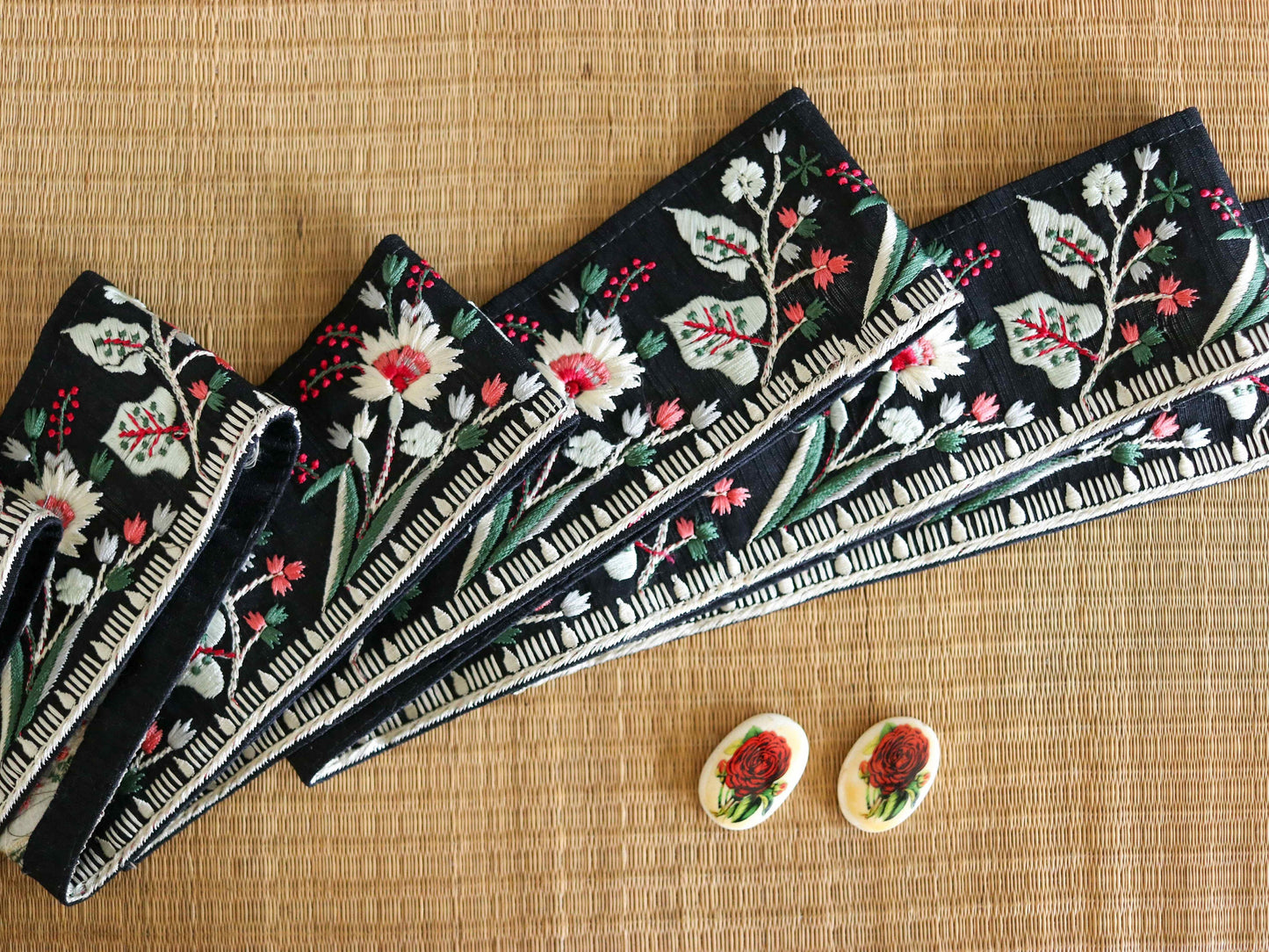 Black White Floral Embroidered Trim,Indian Fabric Embroidered Border,Parsi Embroidery Lace,Black Saree Border,Price/mtr