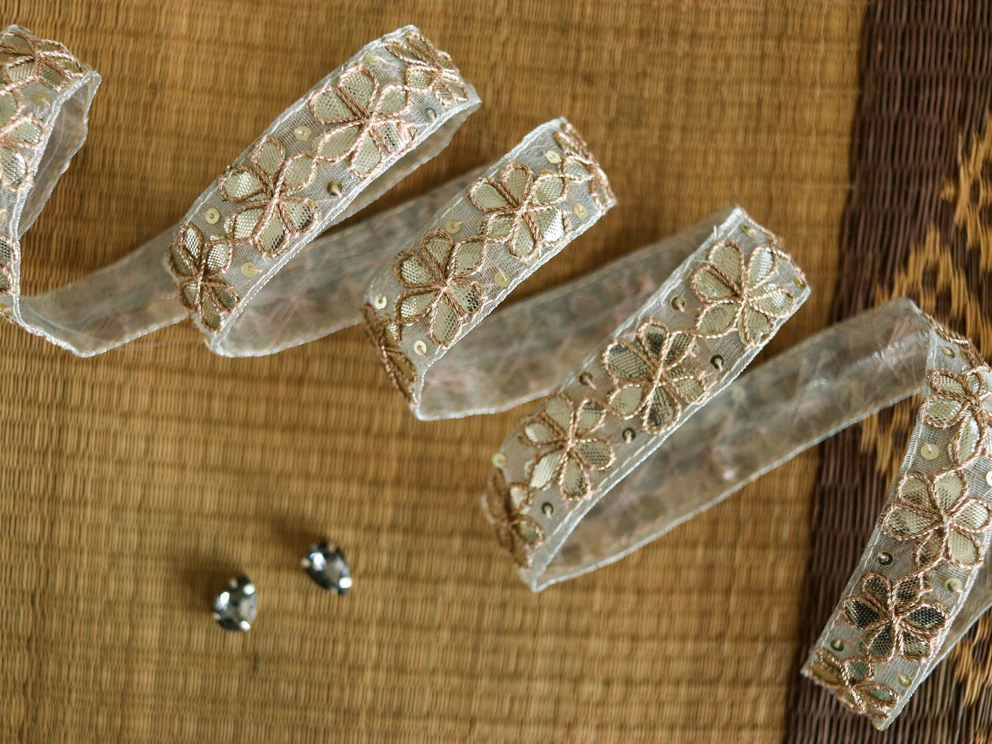 Grey Gold Floral Embroidered Trim,Gold Gota Floral Border,Gota Floral Lace,Bridal Saree Border,Indian Fabric Trim,Price/mtr