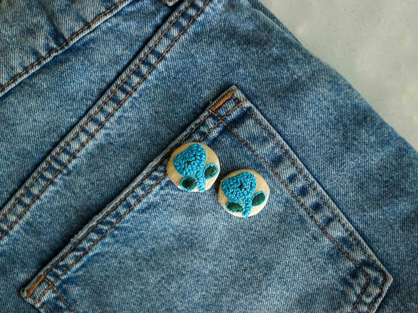 Blue Beige Embroidered Rose Buttons,Handmade Blue Beige Floral Buttons,Floral Charms,Jacket Tote Bag Sherwani Buttons,2 pcs