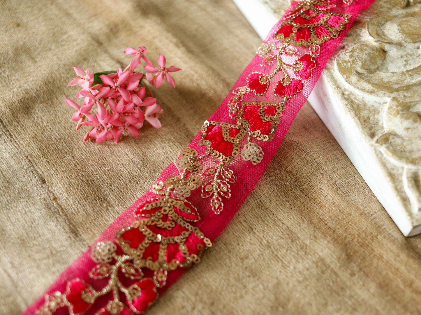 Pink Gold Floral Embroidered Trim, Pink Gold Sequin Net Border, Pink on Pink Lace, Indian Trim, Pink Gold Saree Border, Price/mtr, インド刺繍リボン