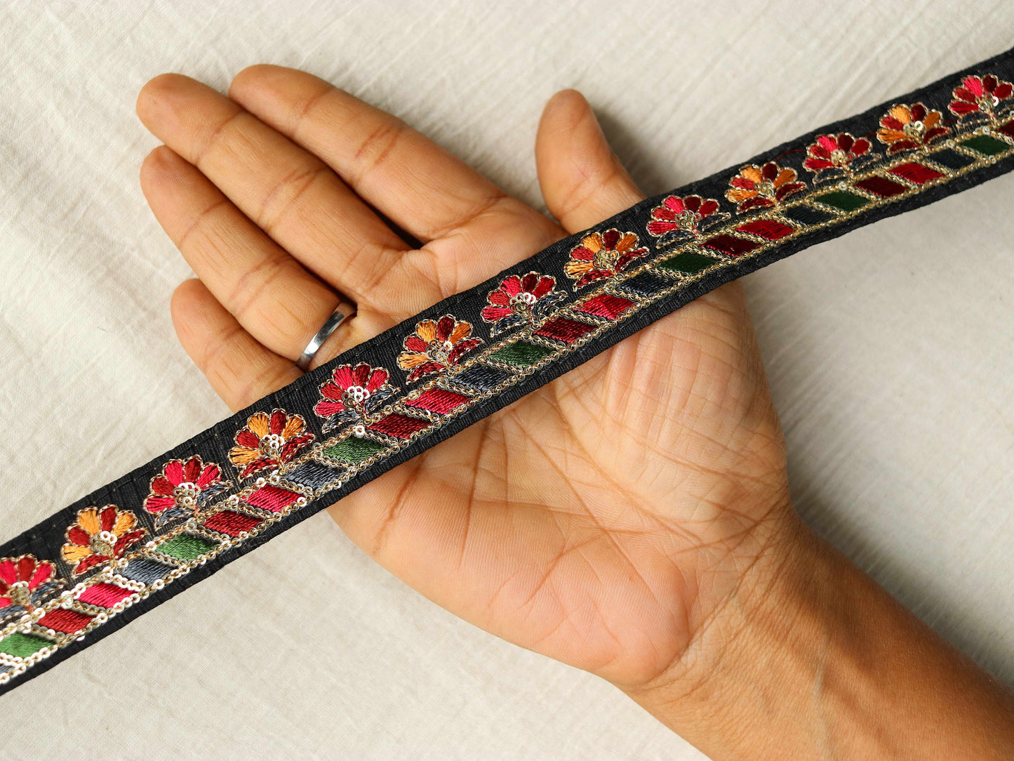Black Colourful Floral Embroidered Trim,Indian Fabric Embroidered Border,Black Pink Red Floral Lace,Floral Saree Border,Price/mtr