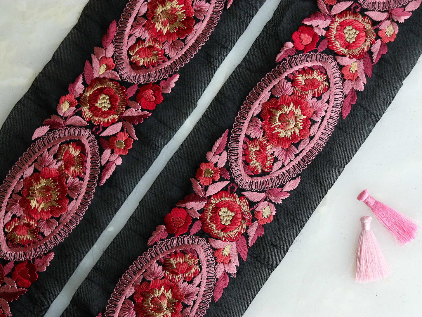 Black Pink Floral Embroidered Trim,Indian Kashmiri Border,Black Pink Rose Floral Lace,Black Pink Saree Border,Price/mtr