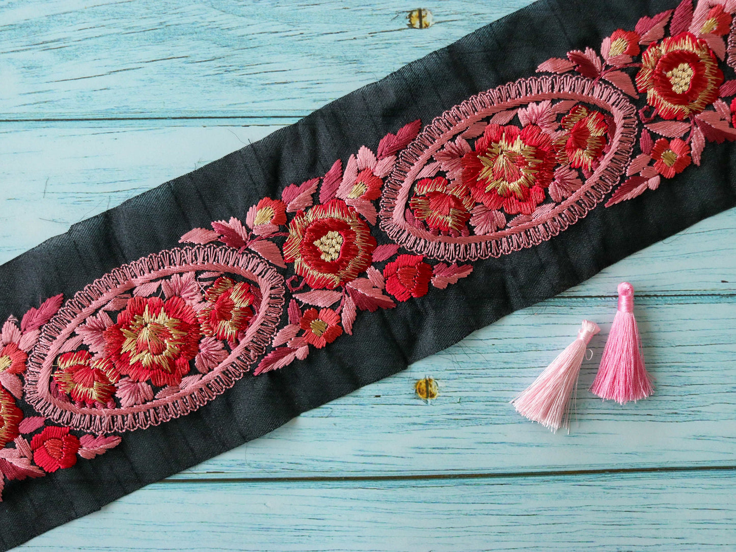 Black Pink Floral Embroidered Trim,Indian Kashmiri Border,Black Pink Rose Floral Lace,Black Pink Saree Border,Price/mtr