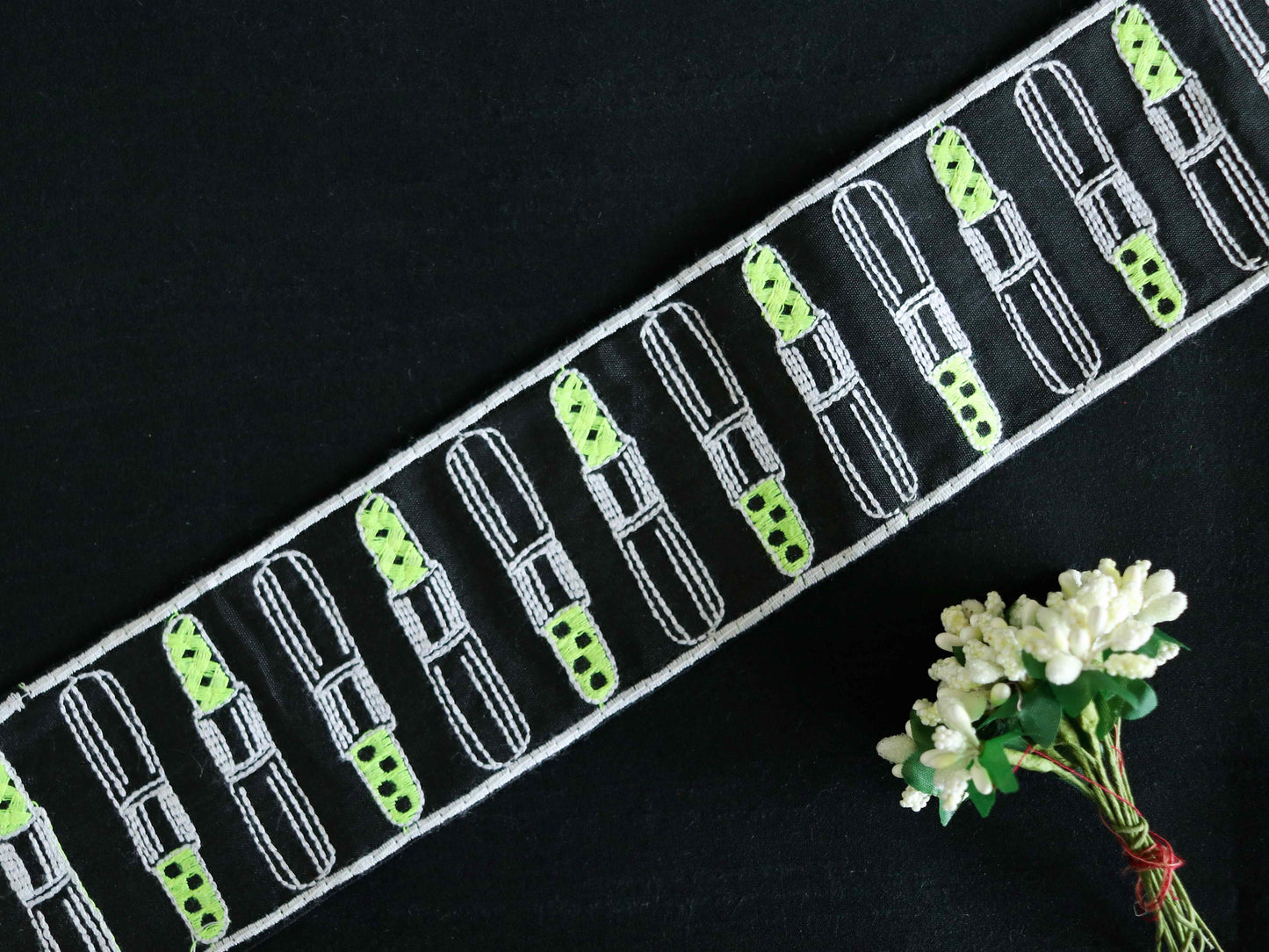 Quirky Lipstick Embroidered Trim,Boho Make-up Embroidered Lace,Black Green Playful Indian Saree Border,Price/mtr